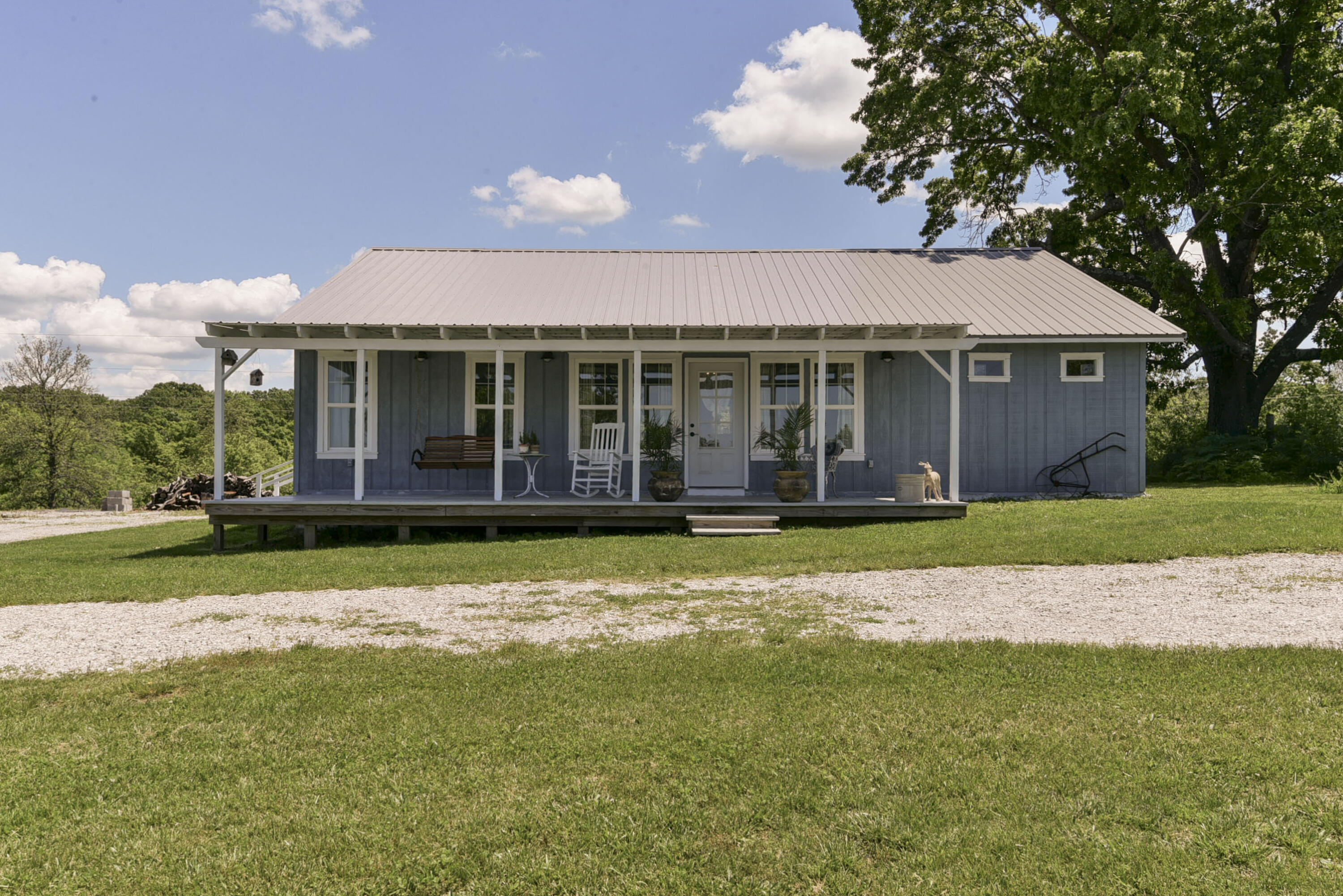 12030 Farm Road 1100 Property Photo 5