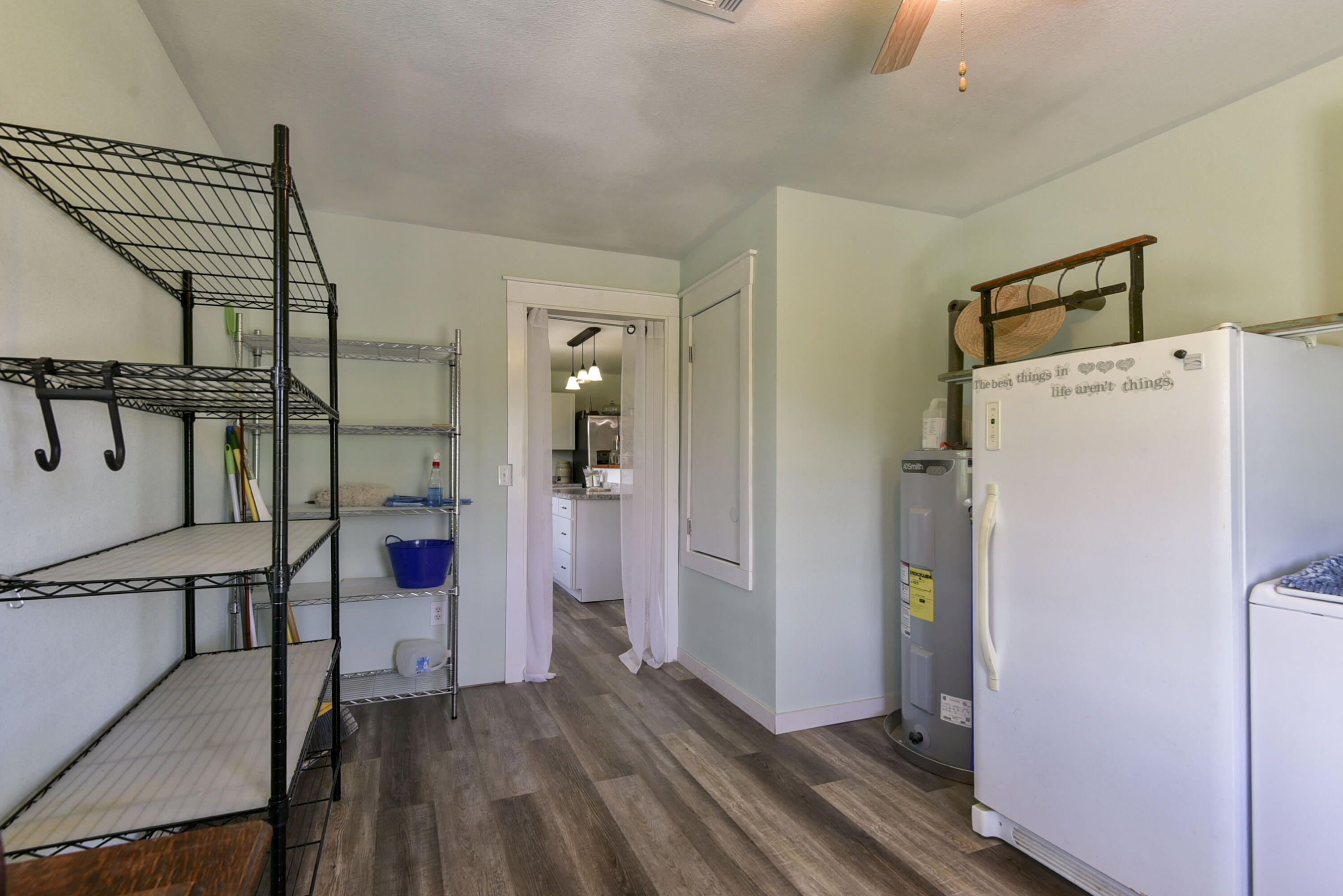 12030 Farm Road 1100 Property Photo 28