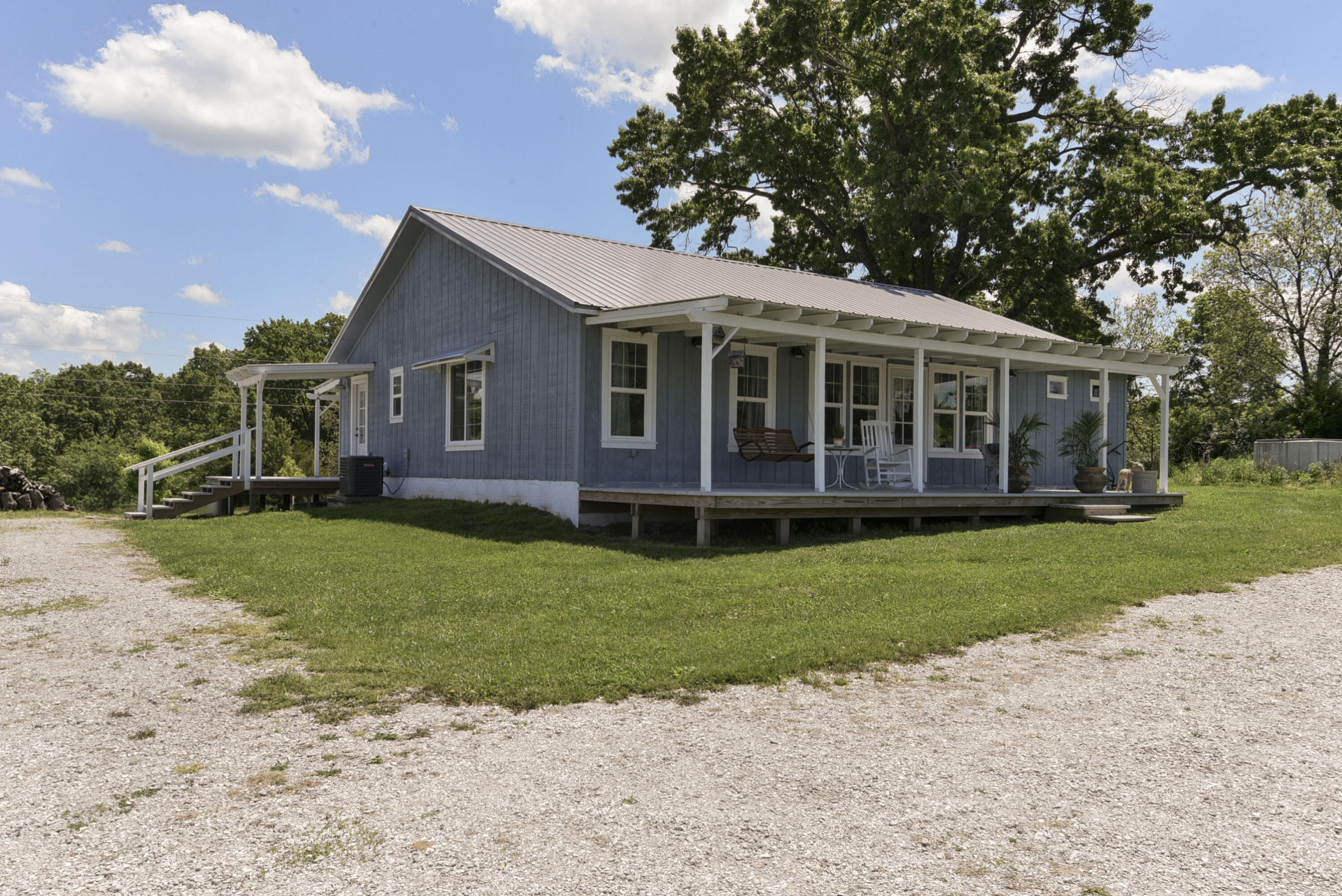 12030 Farm Road 1100 Property Photo 34