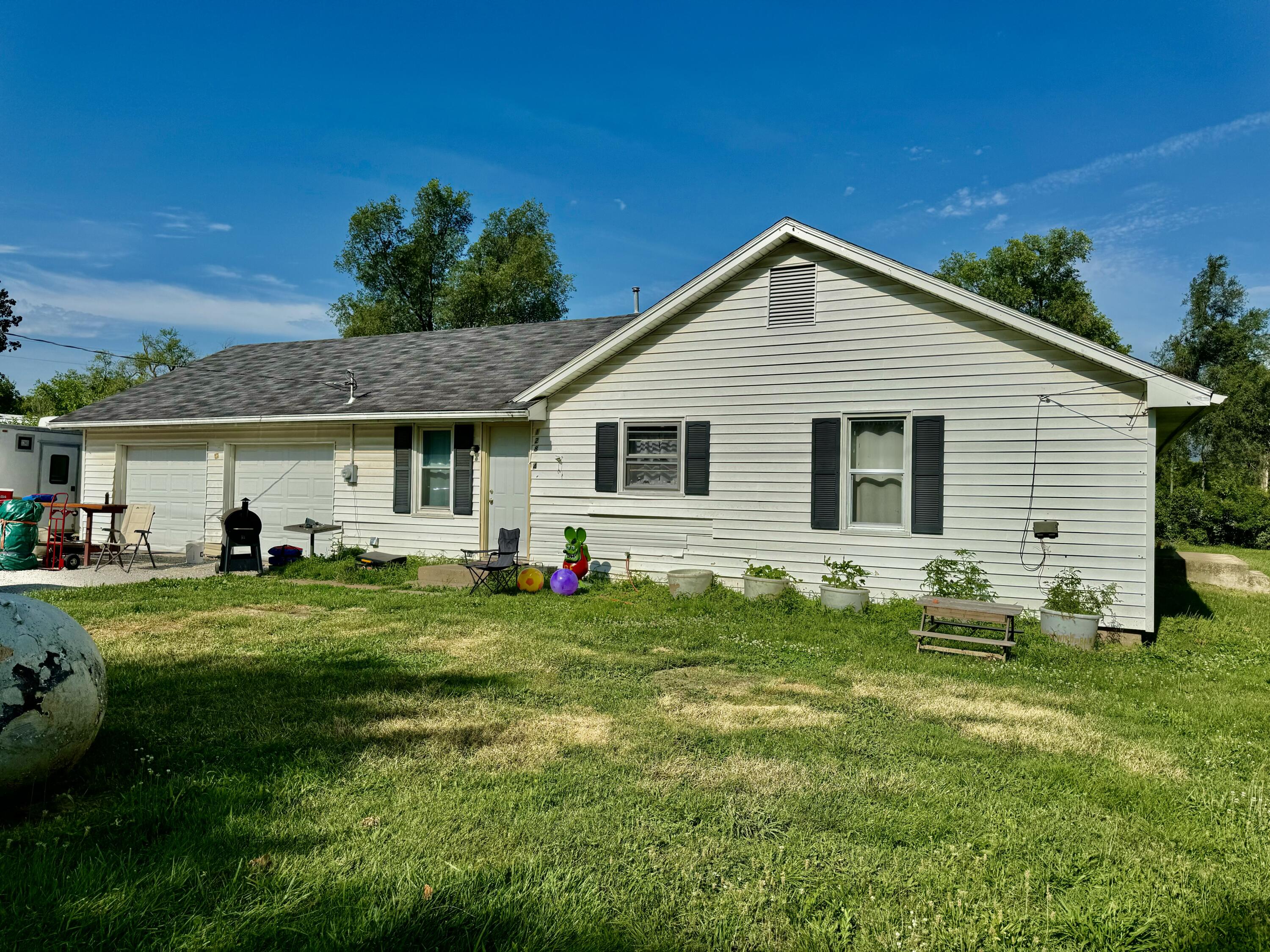 12824 Main Street Property Photo 2