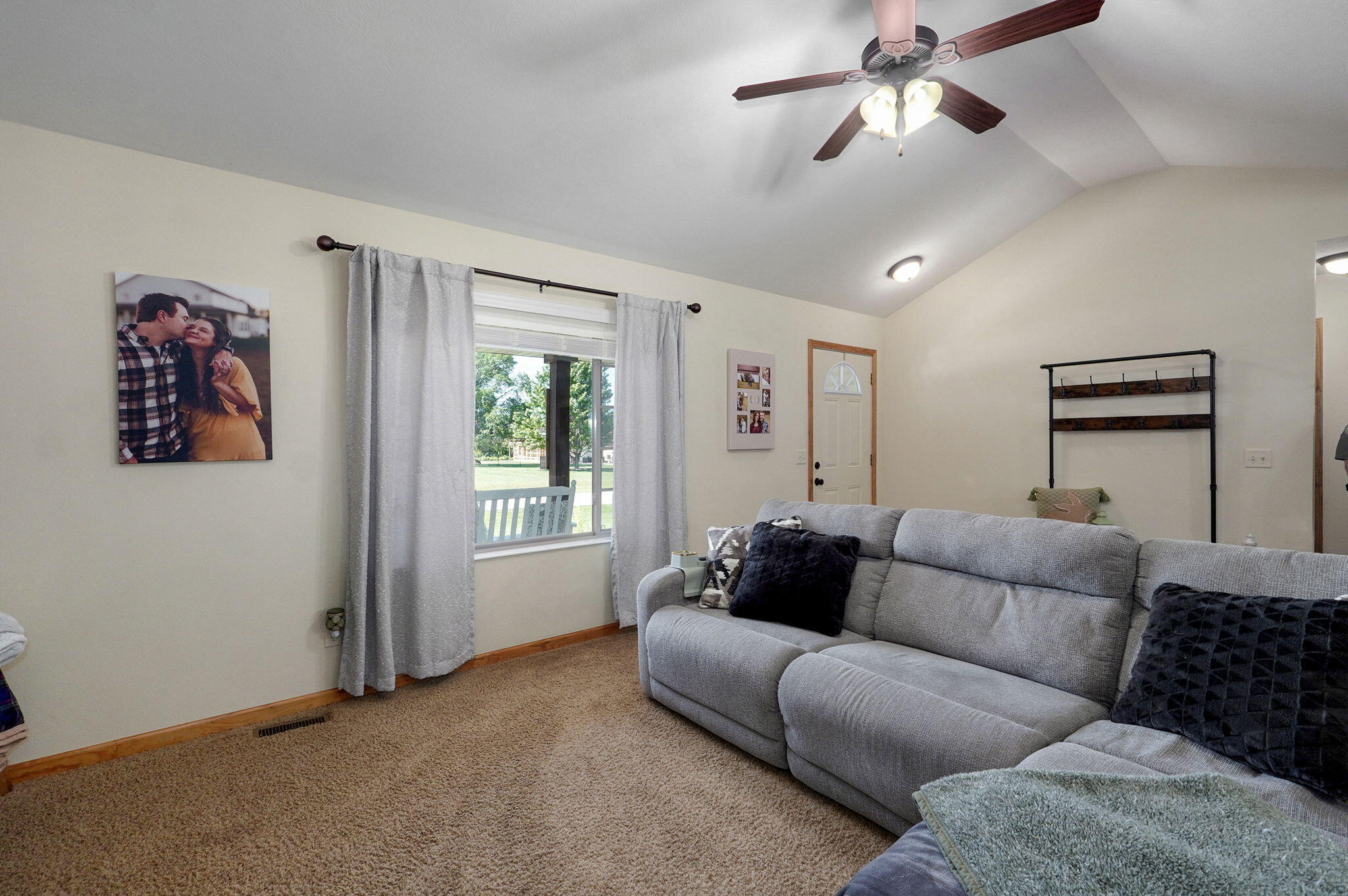 311 West Hayes Road Property Photo 7