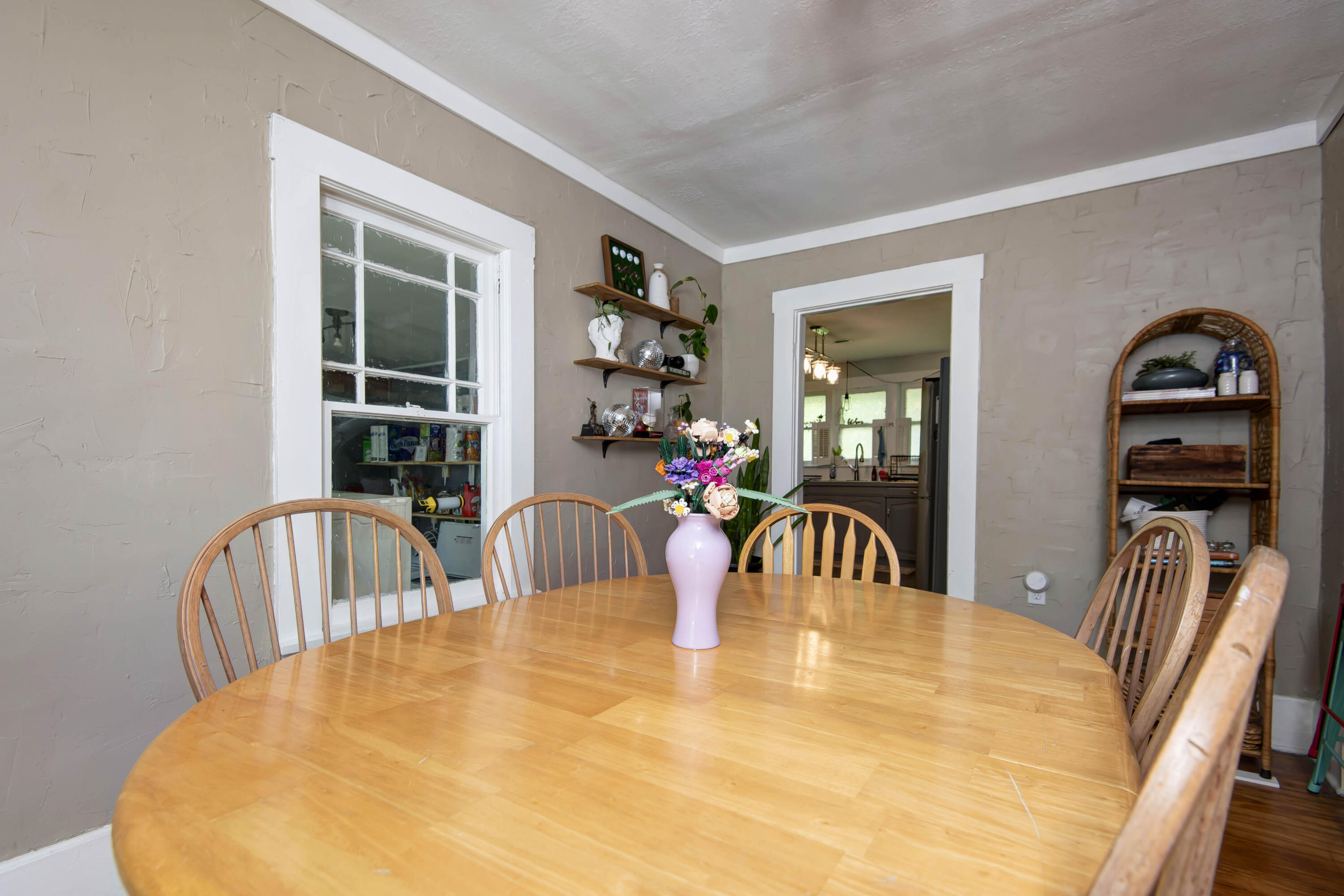 1700 West Webster Street Property Photo 8