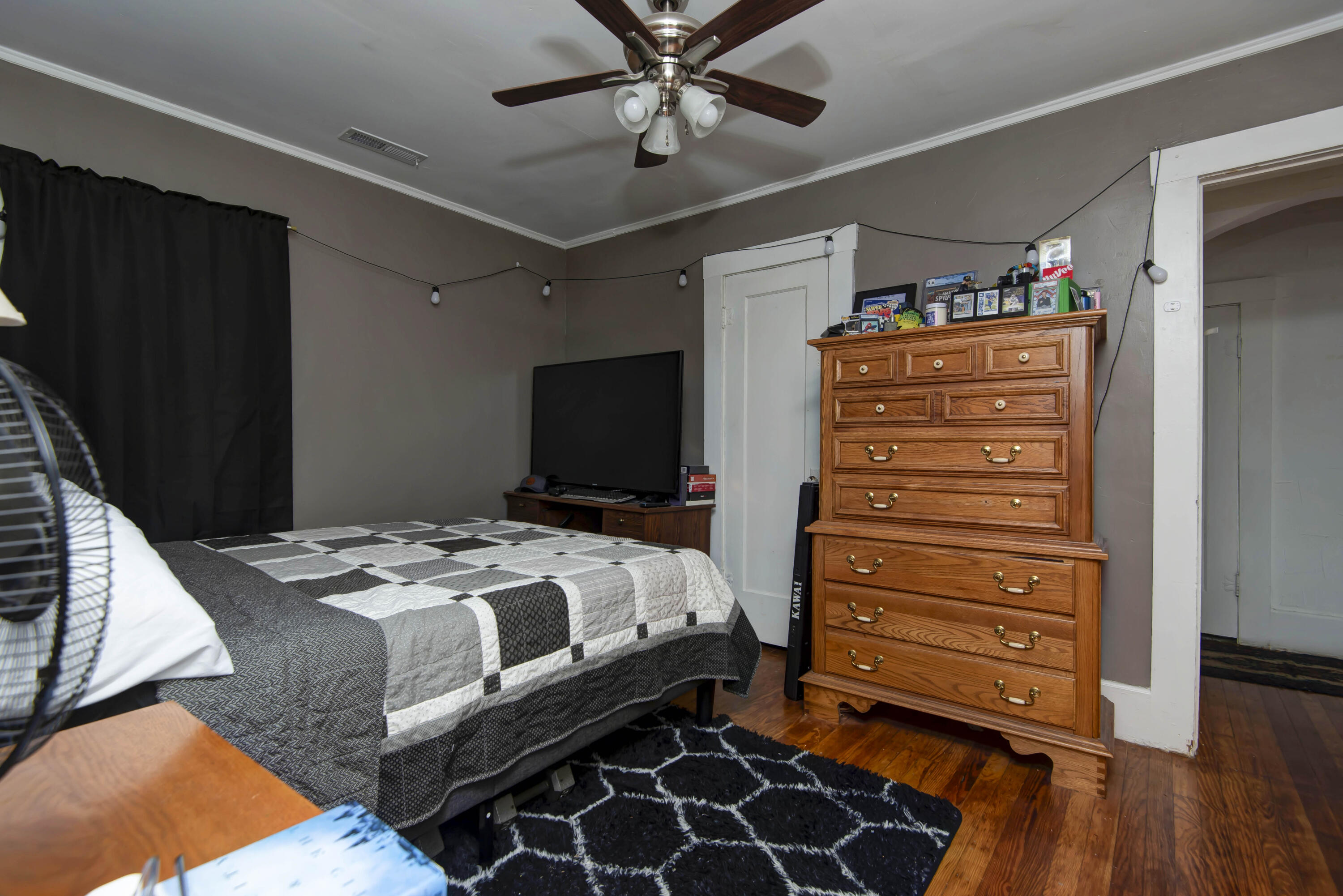 1700 West Webster Street Property Photo 14