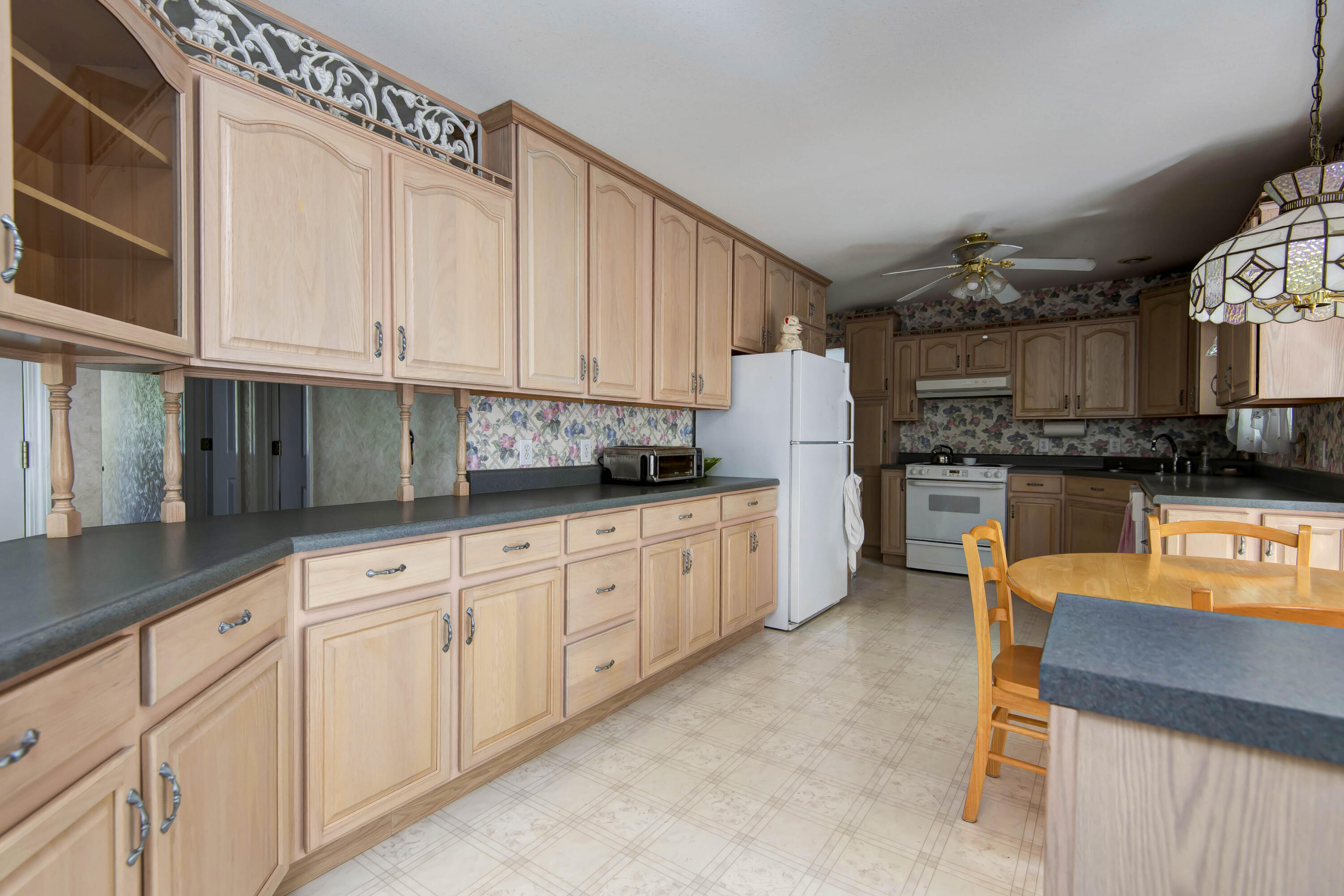 230 Spring Creek Road Property Photo 6