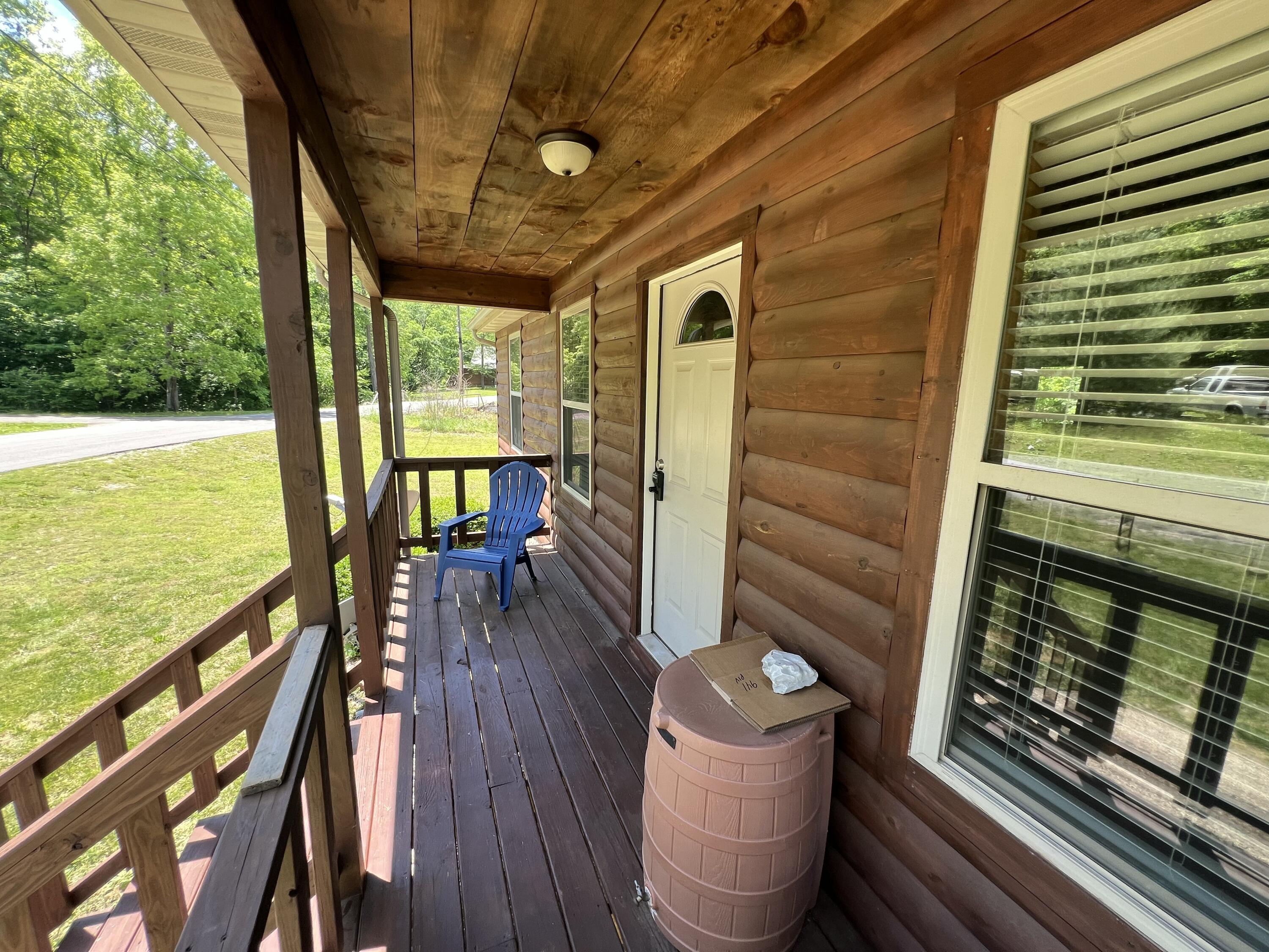 941 Peace In The Valley Road Property Photo 2