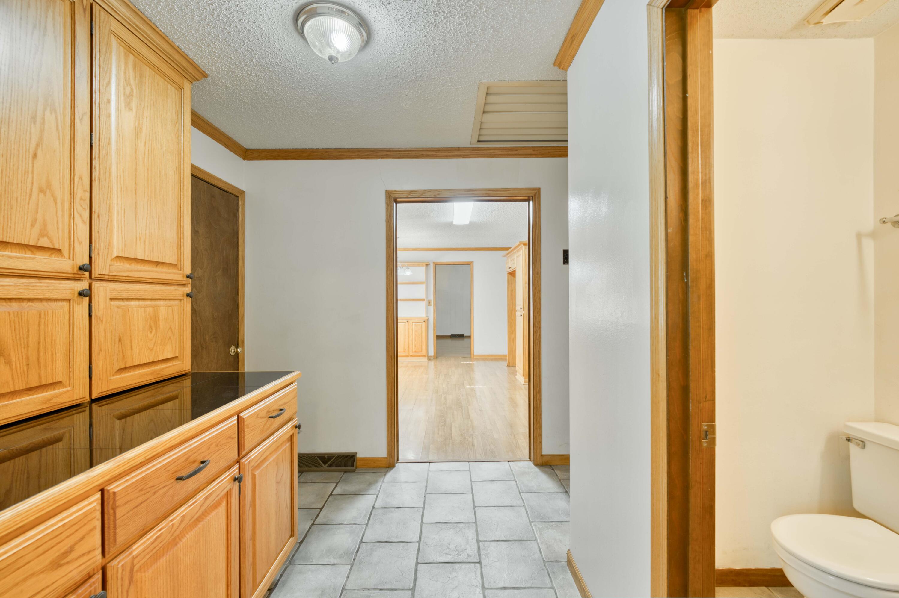 4852 South Charleston Avenue Property Photo 19