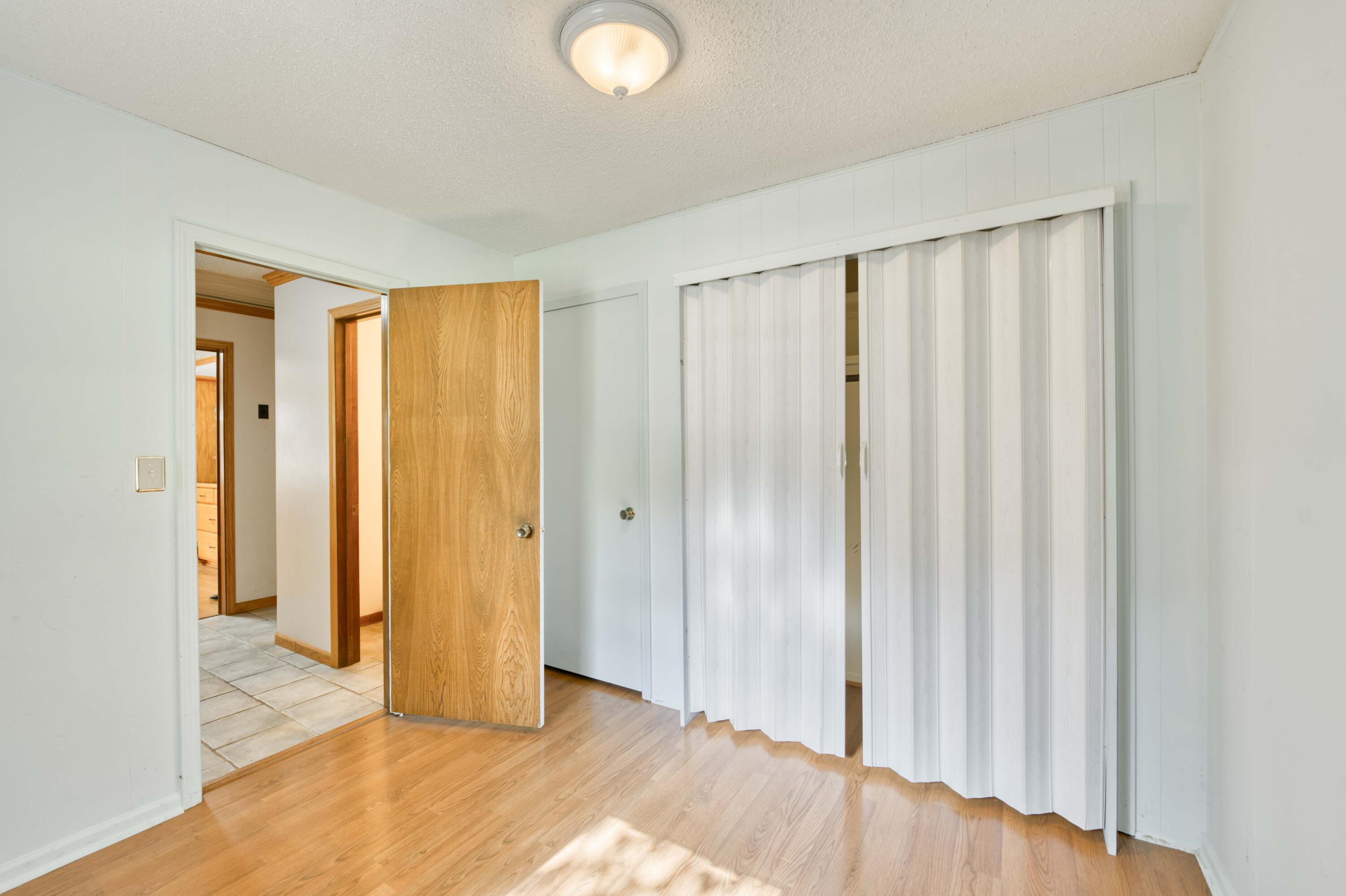 4852 South Charleston Avenue Property Photo 22