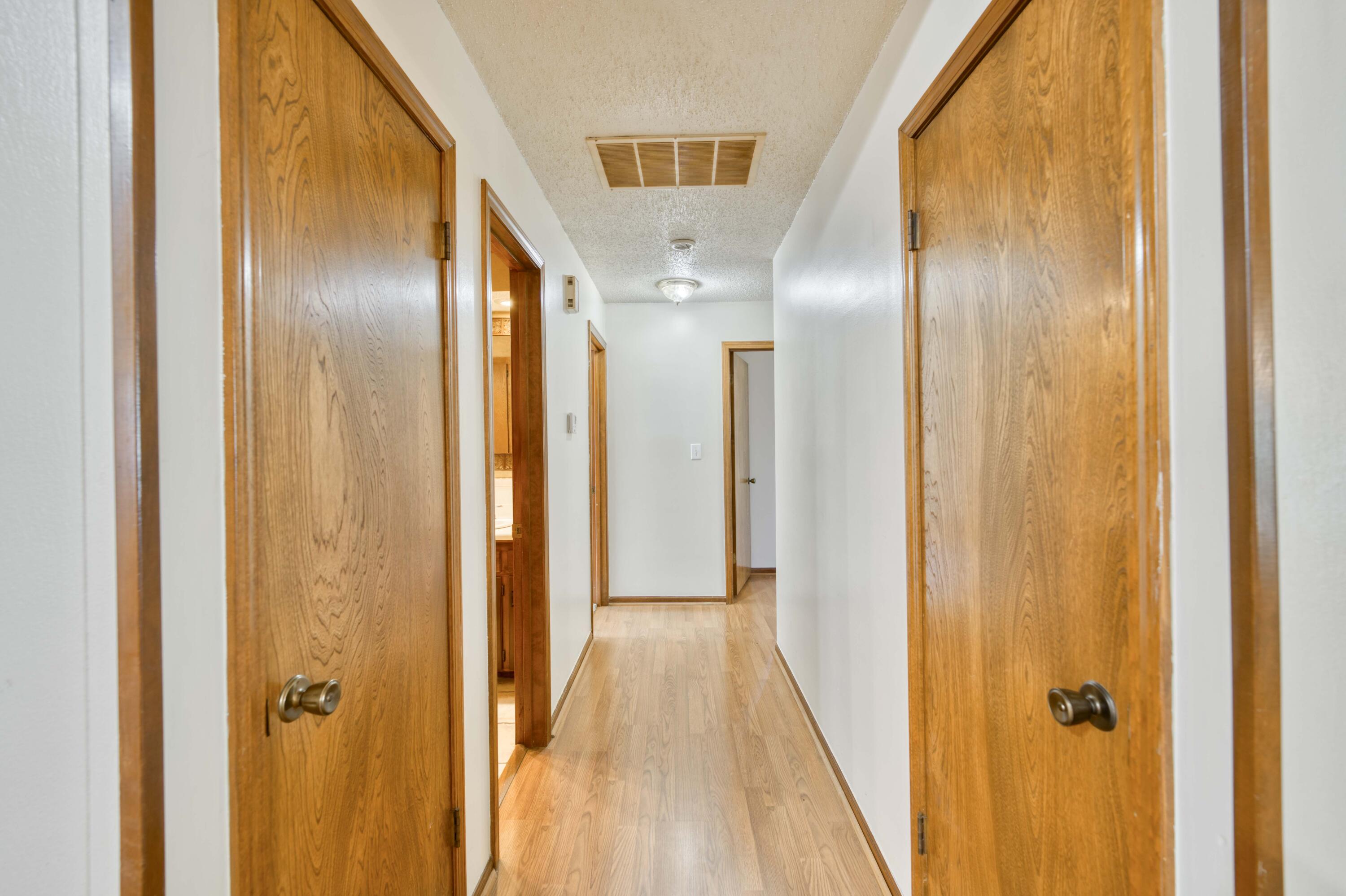 4852 South Charleston Avenue Property Photo 23