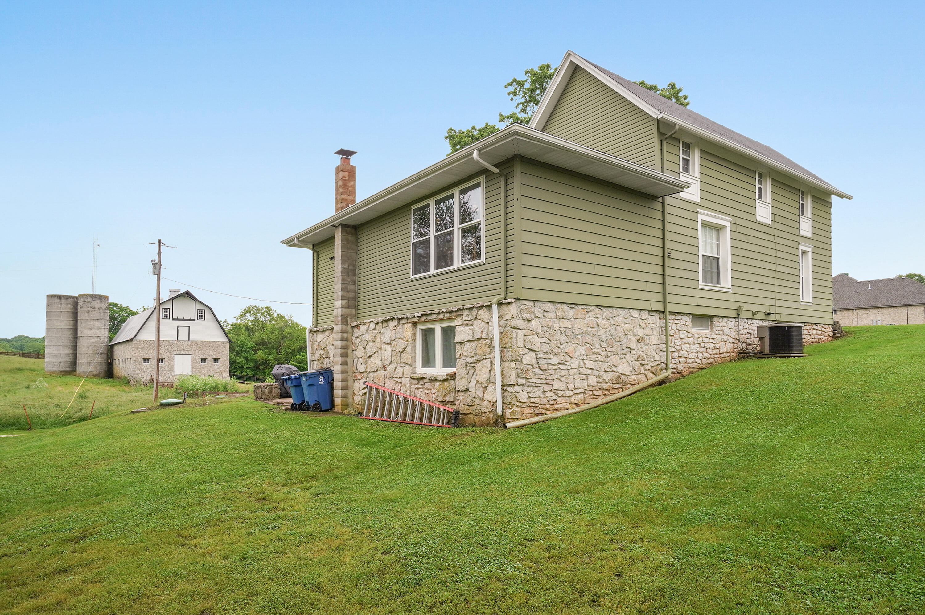 1248 North State Highway T Property Photo 103