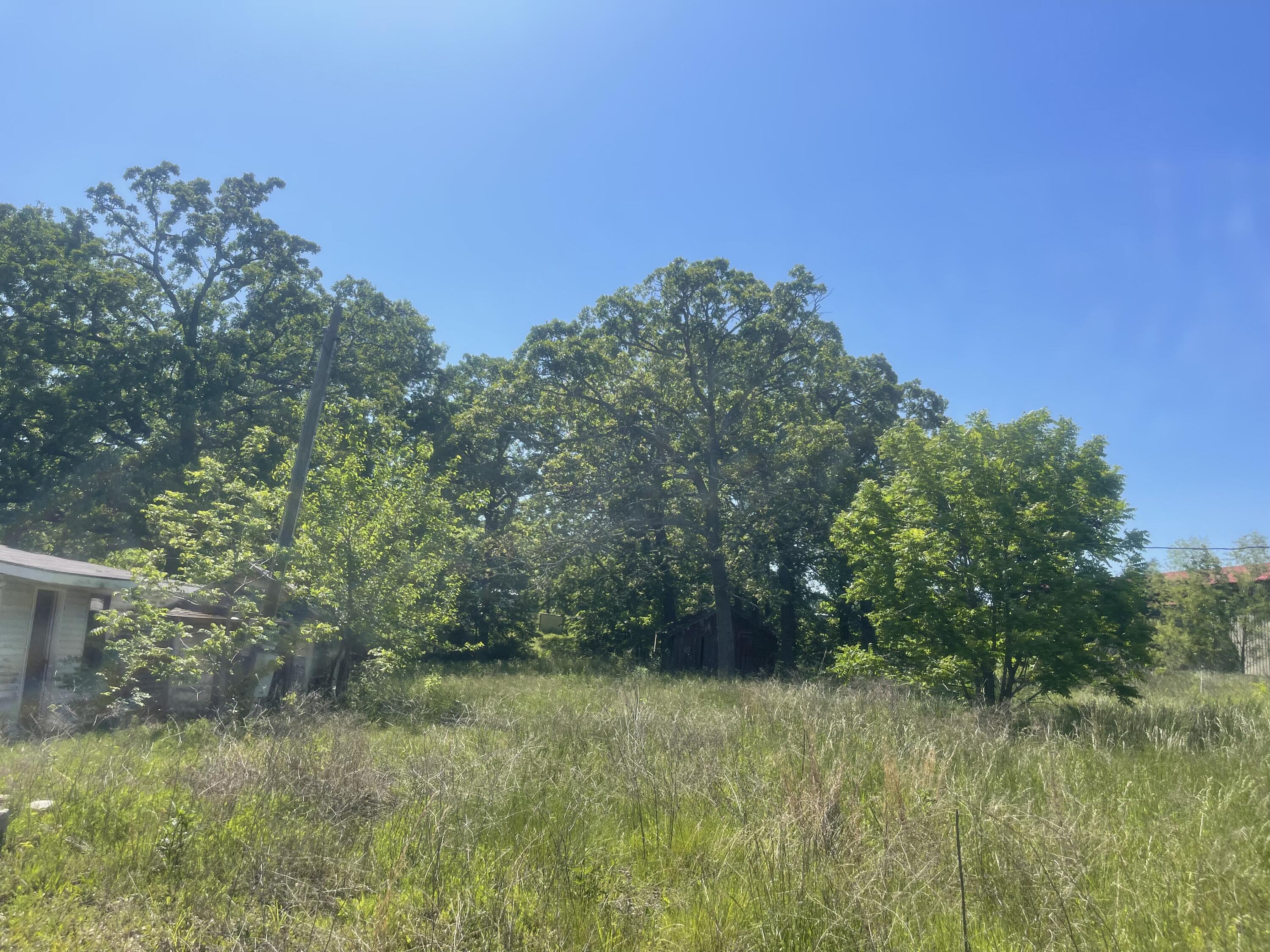 6376 South Highway 43 Property Photo