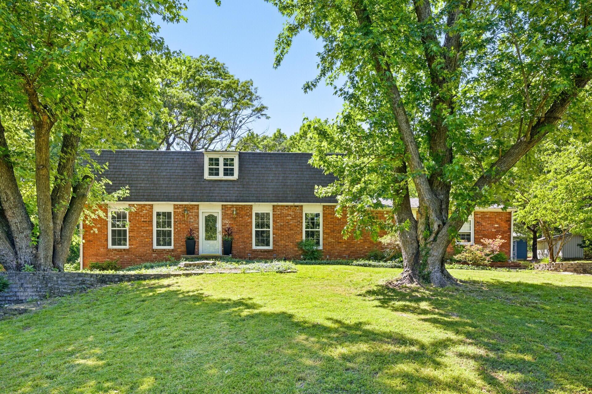1306 Marion Drive Property Photo 1