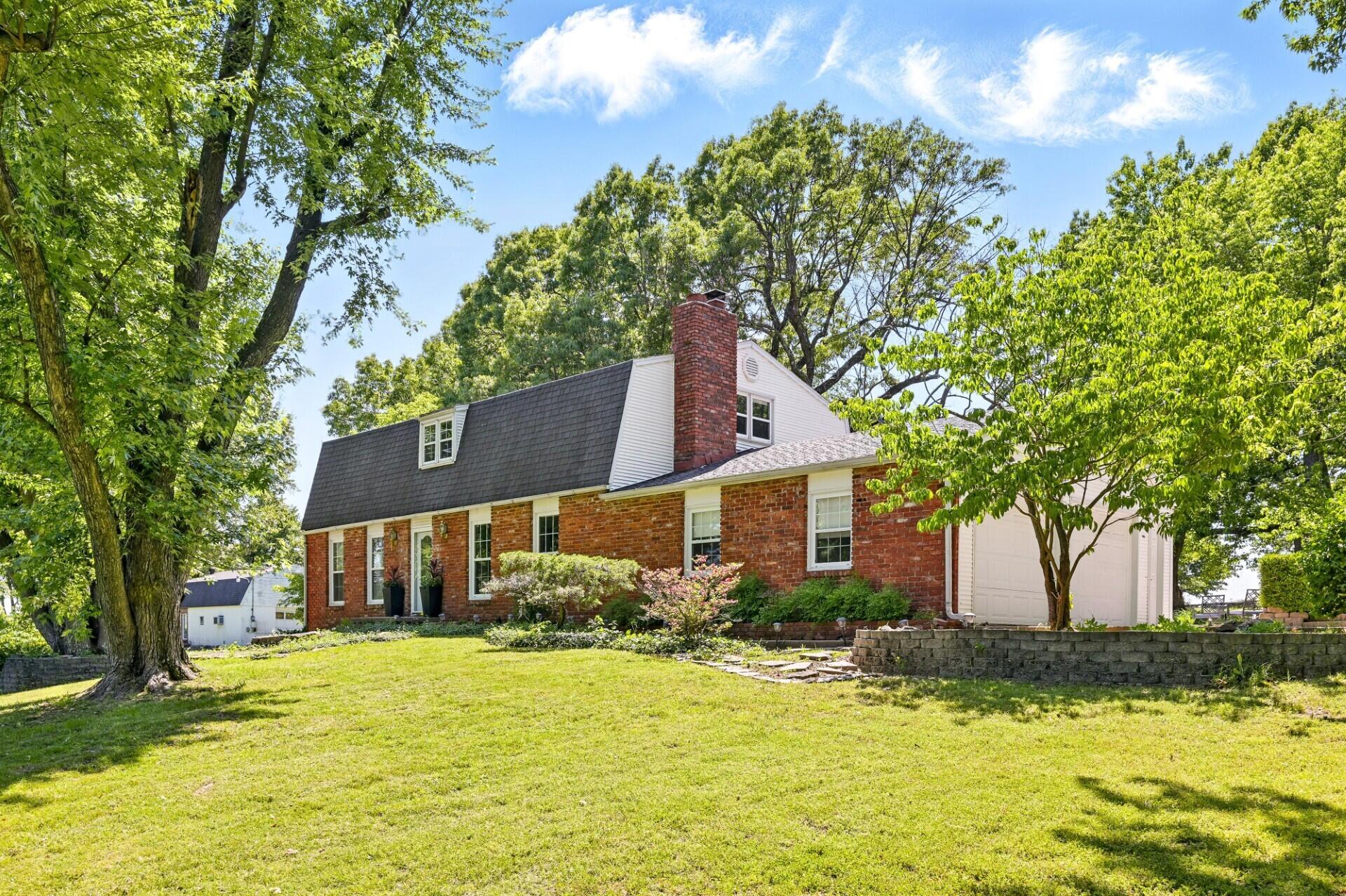 1306 Marion Drive Property Photo 3