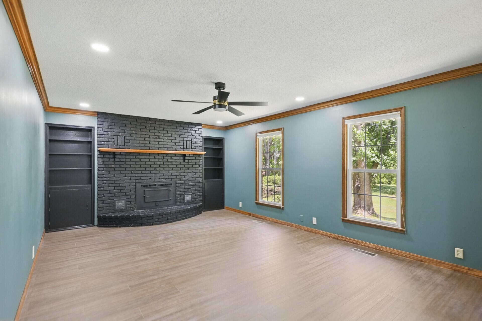 1306 Marion Drive Property Photo 8