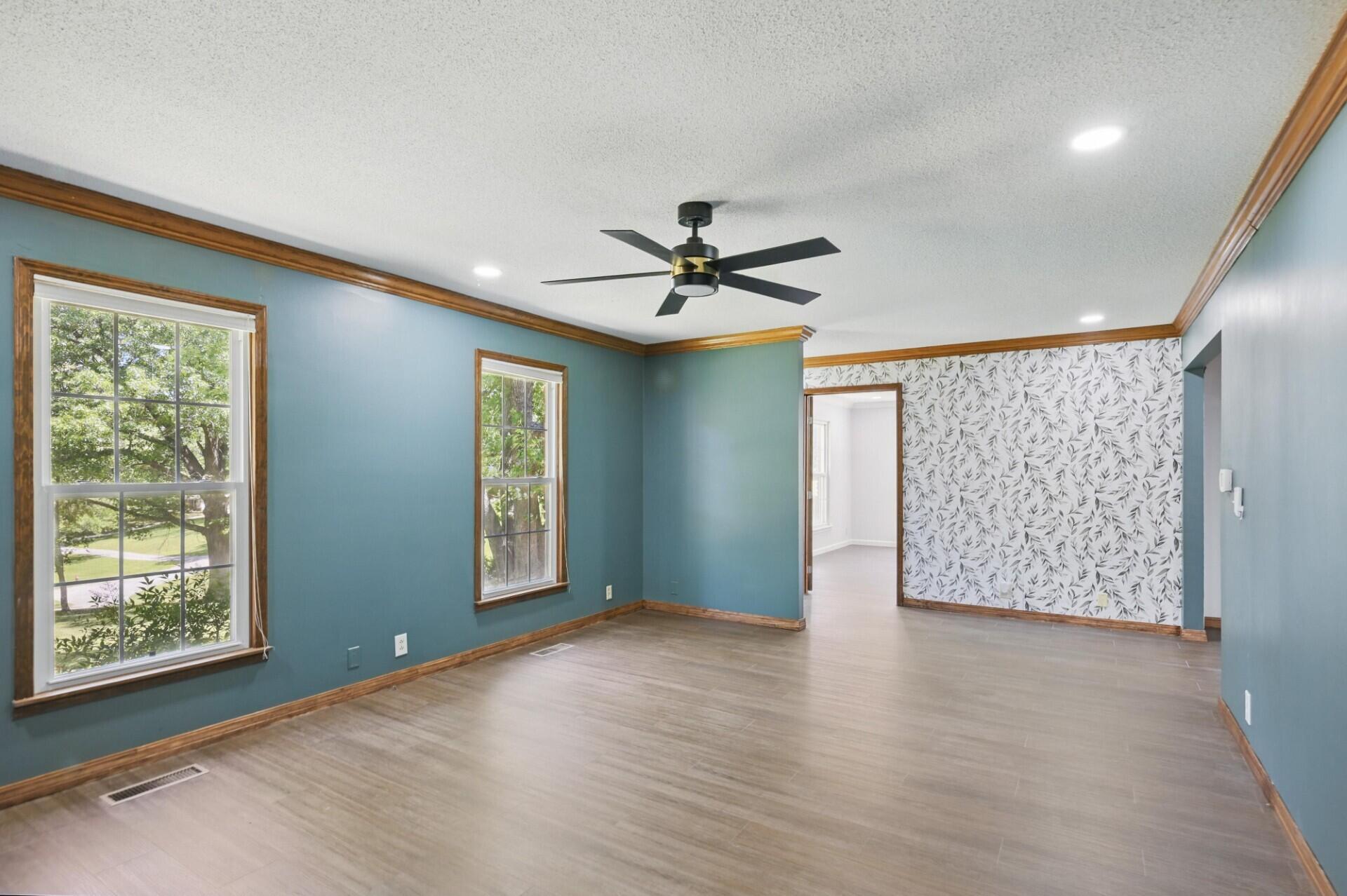 1306 Marion Drive Property Photo 9