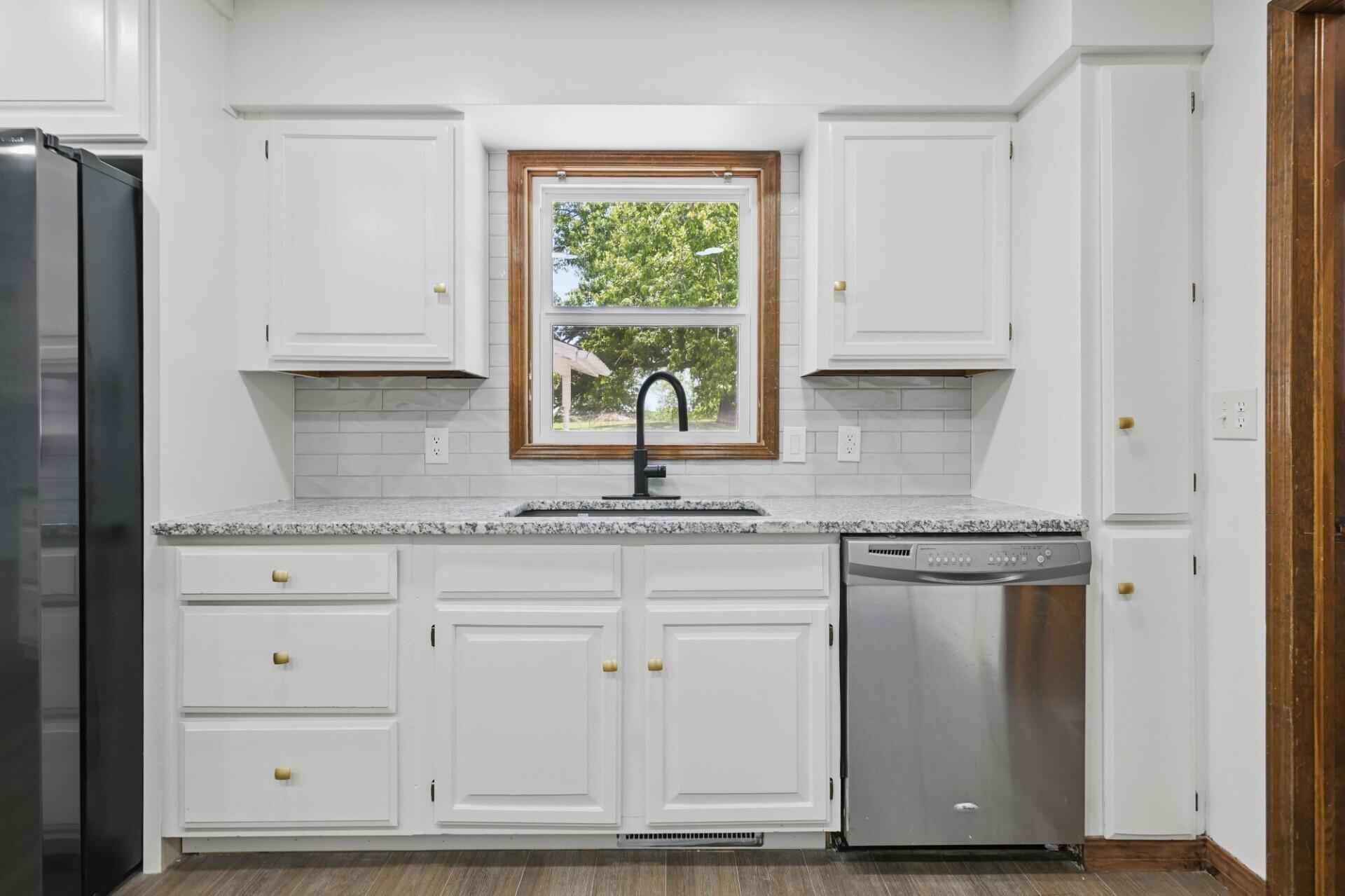 1306 Marion Drive Property Photo 12