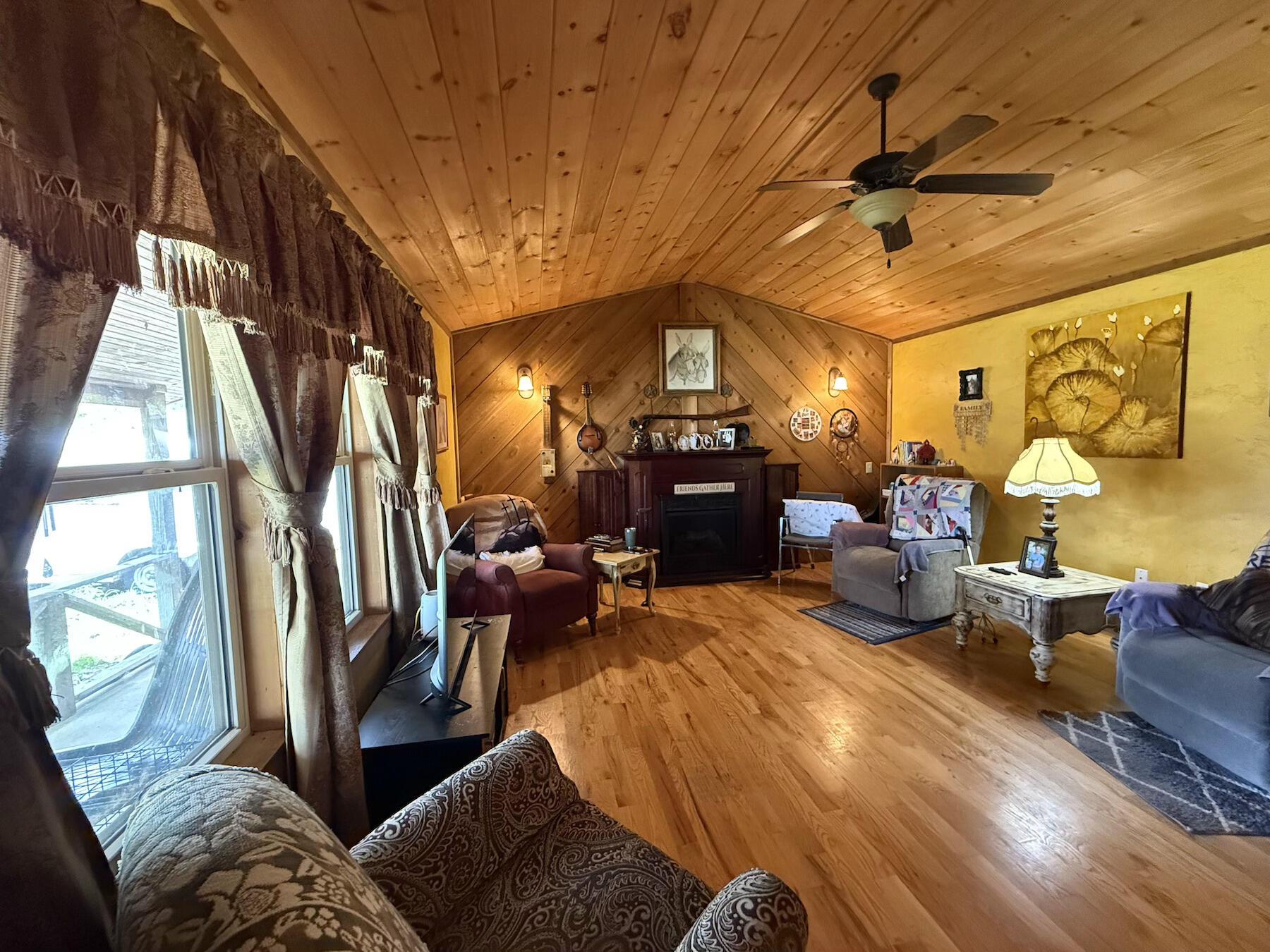 9468 State Highway 19 Property Photo 9