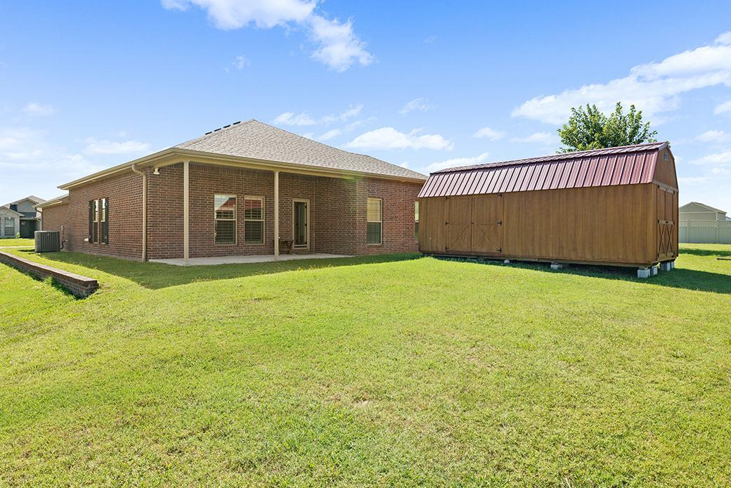 2130 Jonathan Hunter Street Property Photo 4
