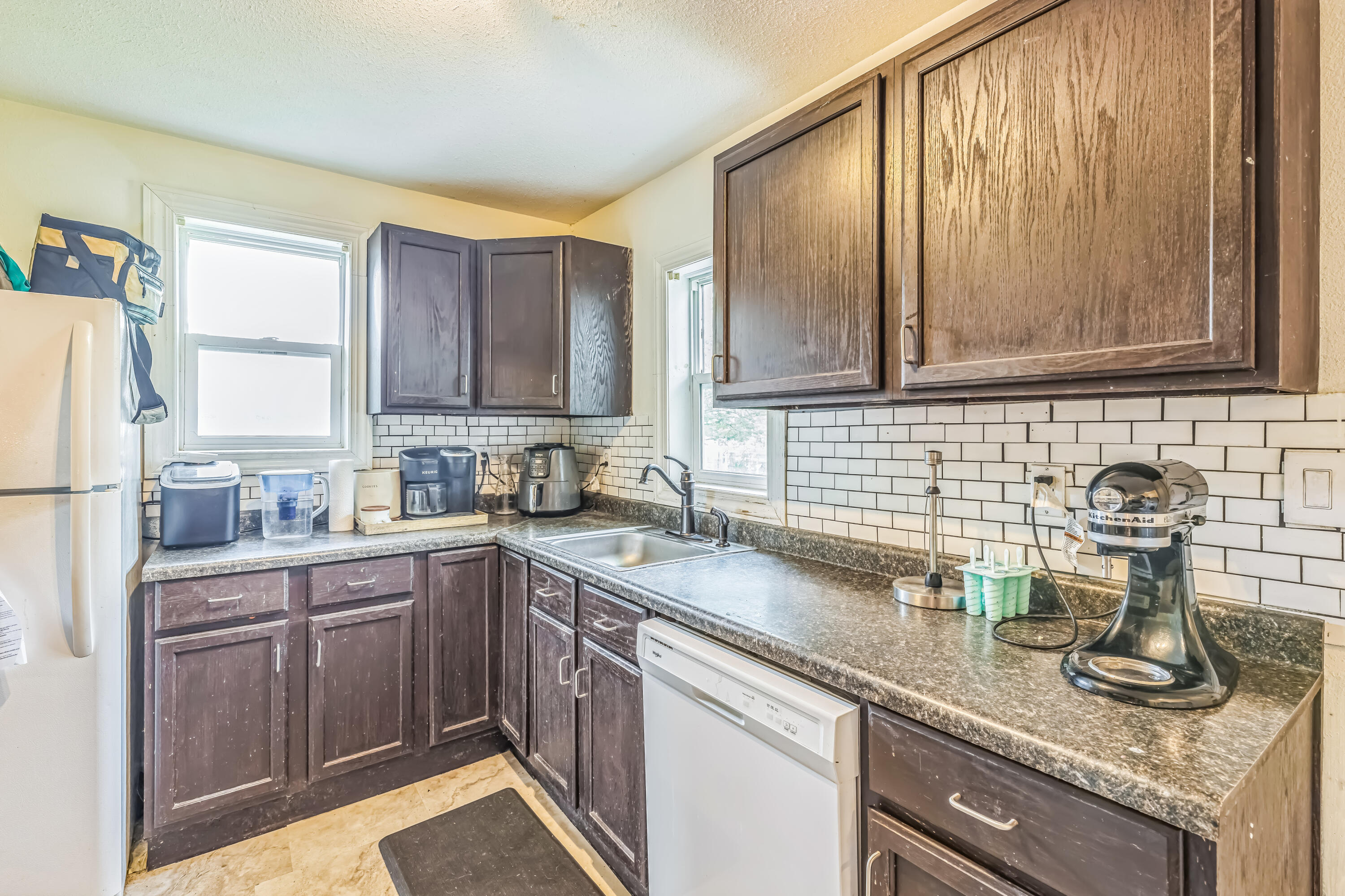 549 Mcphail Street Property Photo 6