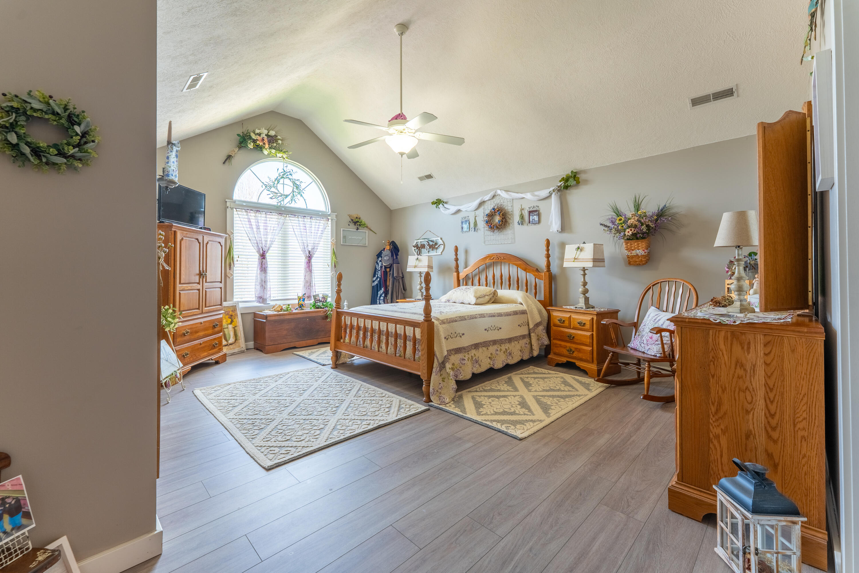 522 East Grace Street Property Photo 19