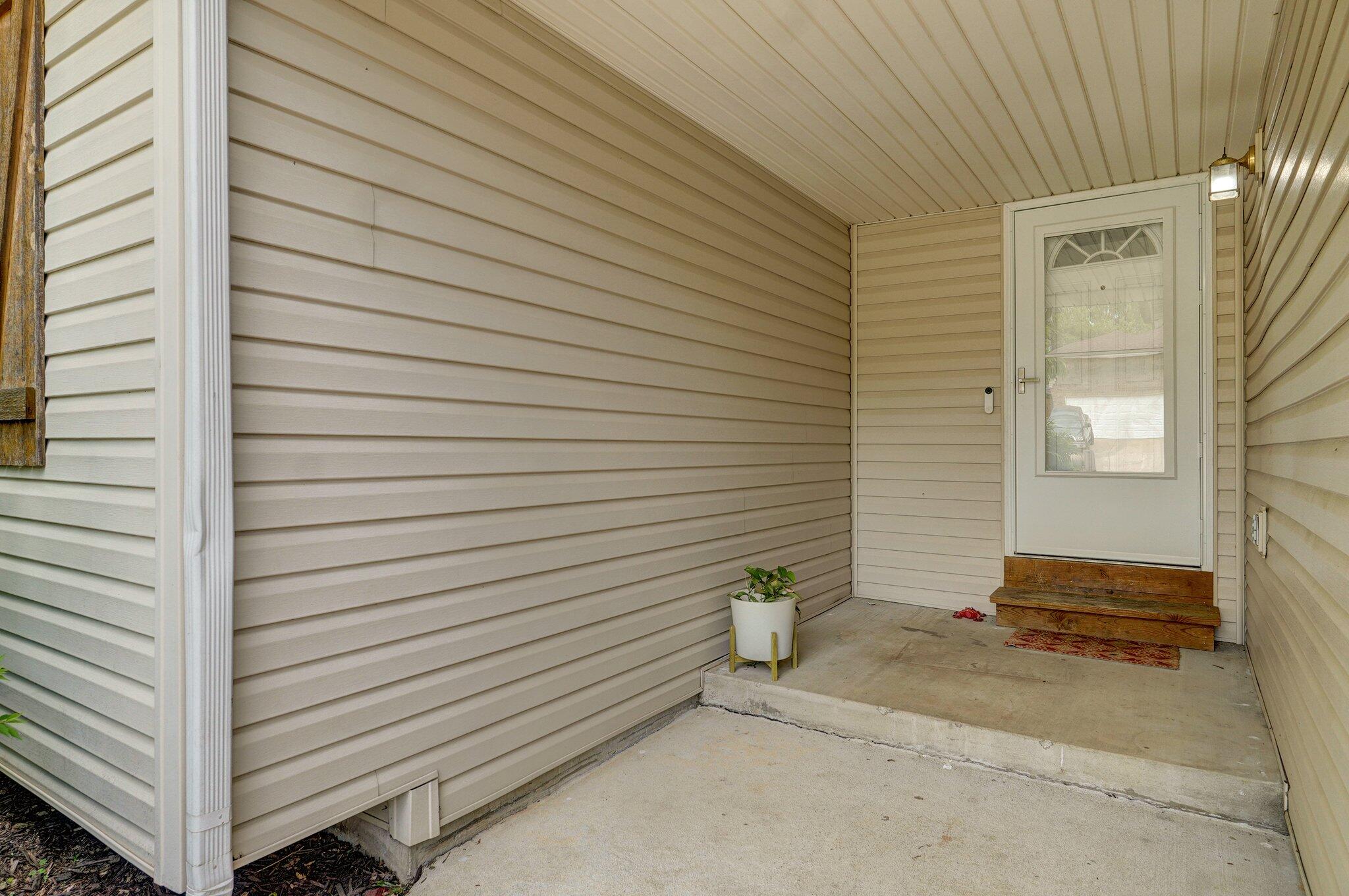 1650 South Canton Avenue Property Photo 4
