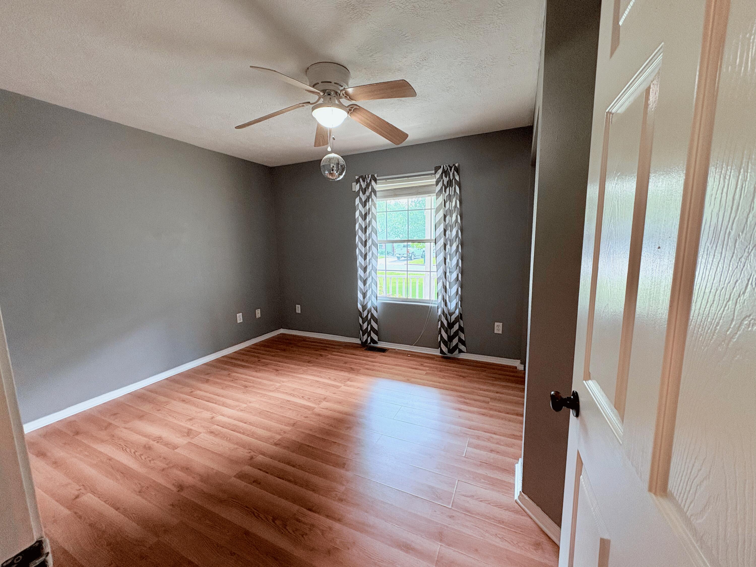 707 South Eastridge Property Photo 18