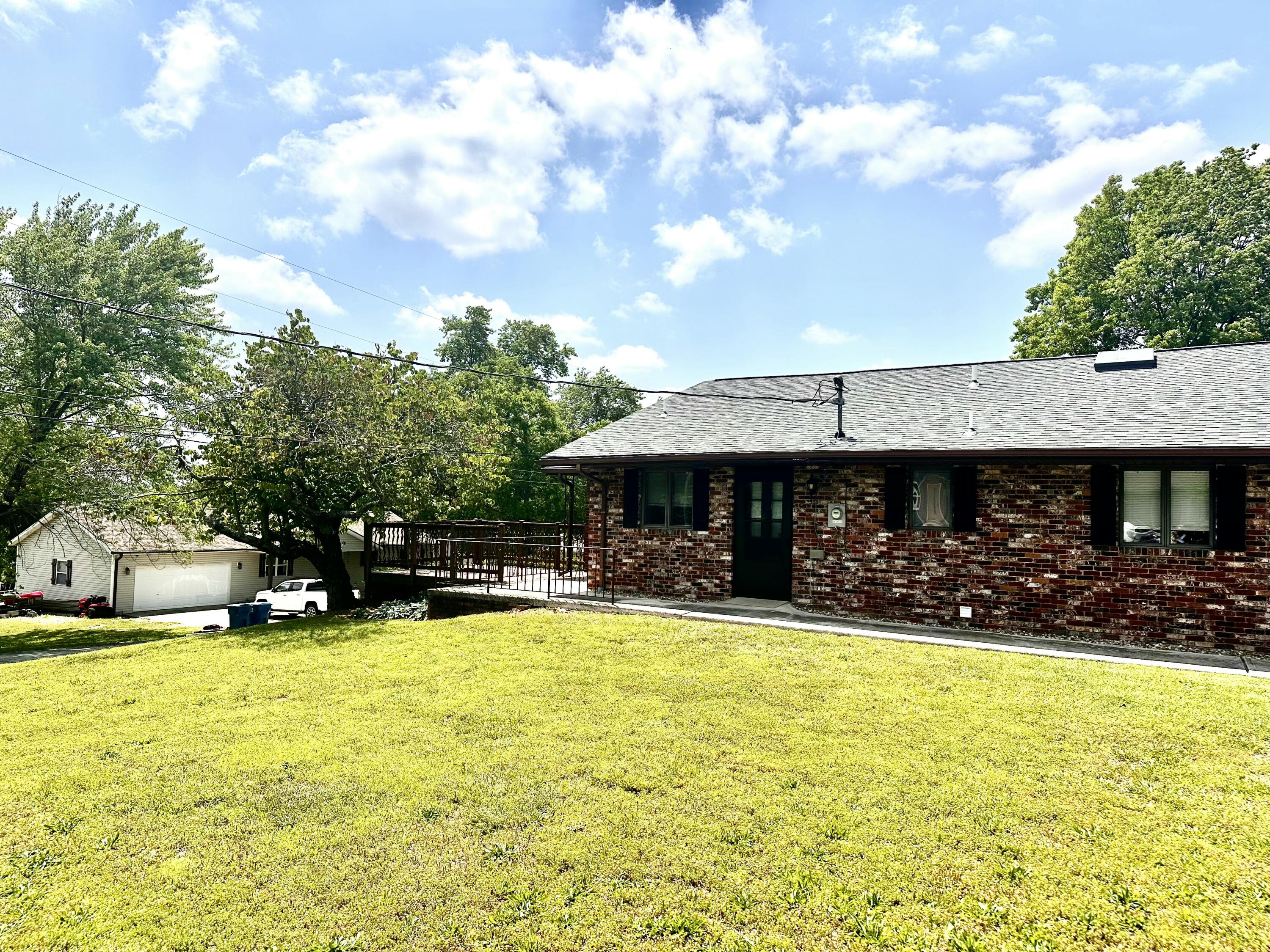 8 Sunset Street Property Photo 4