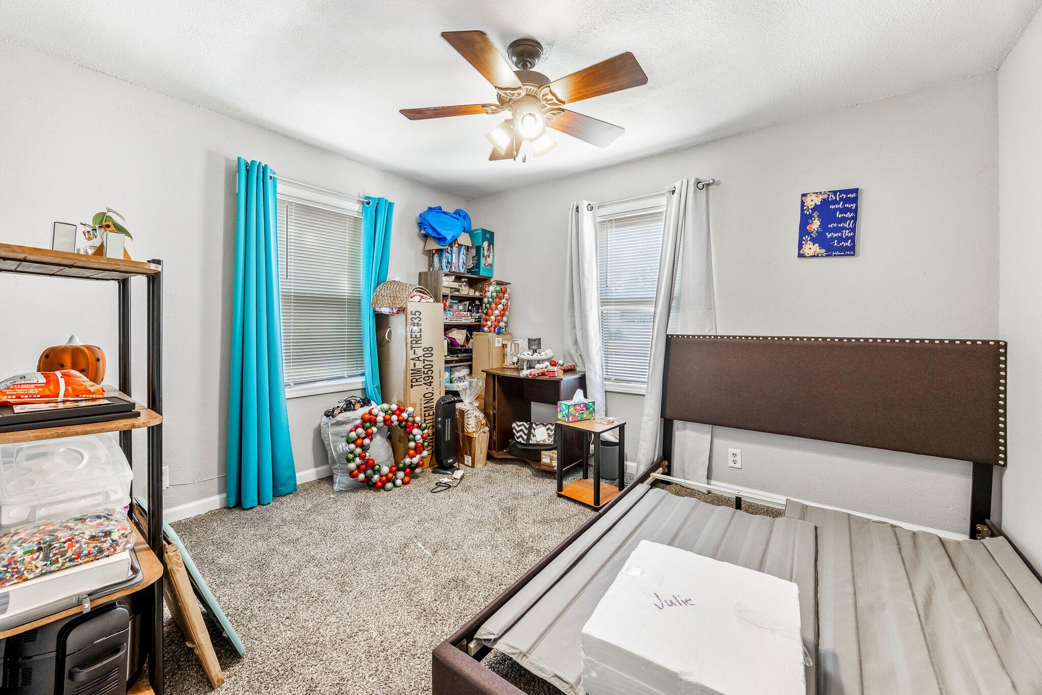2221 West Nichols Street Property Photo 15
