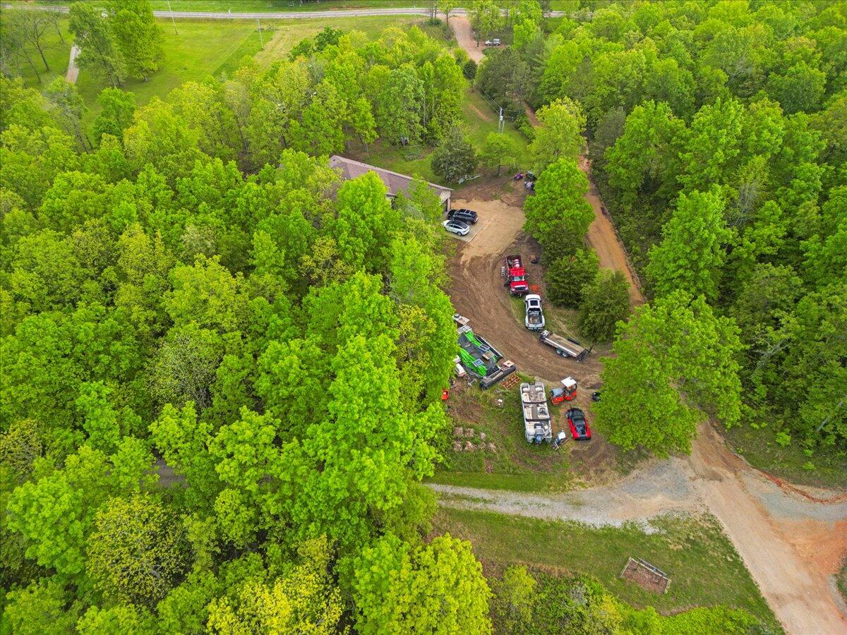 5215 Private Road 5212 Property Photo 39