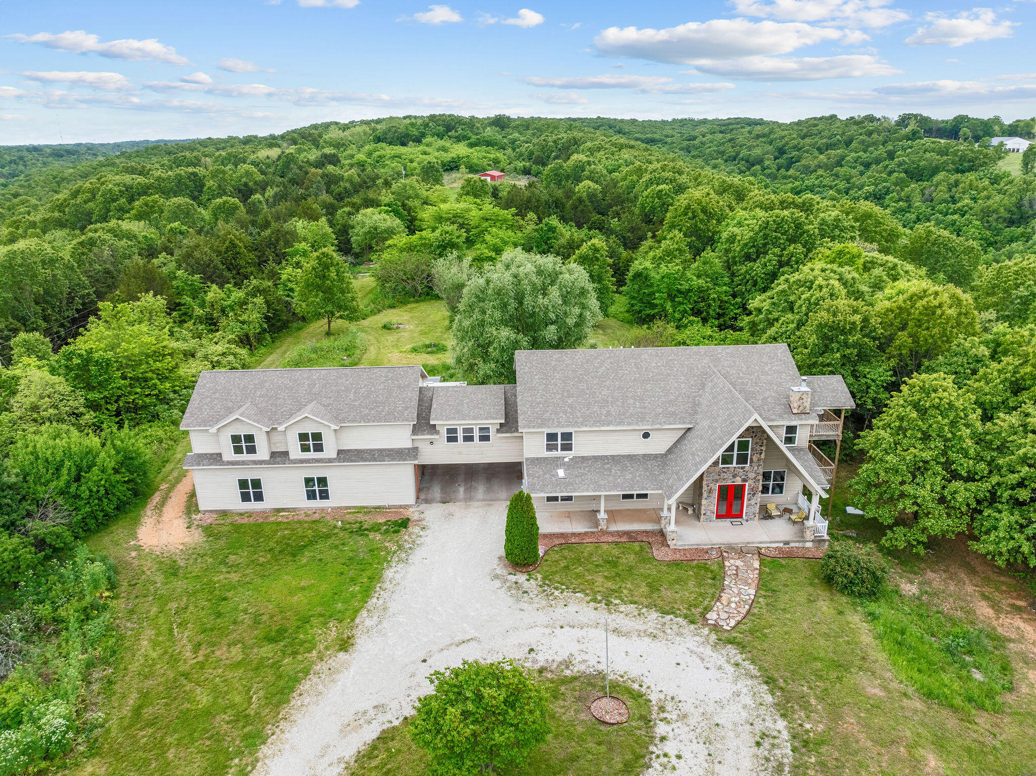 831 Wilson Creek Road Property Photo 4