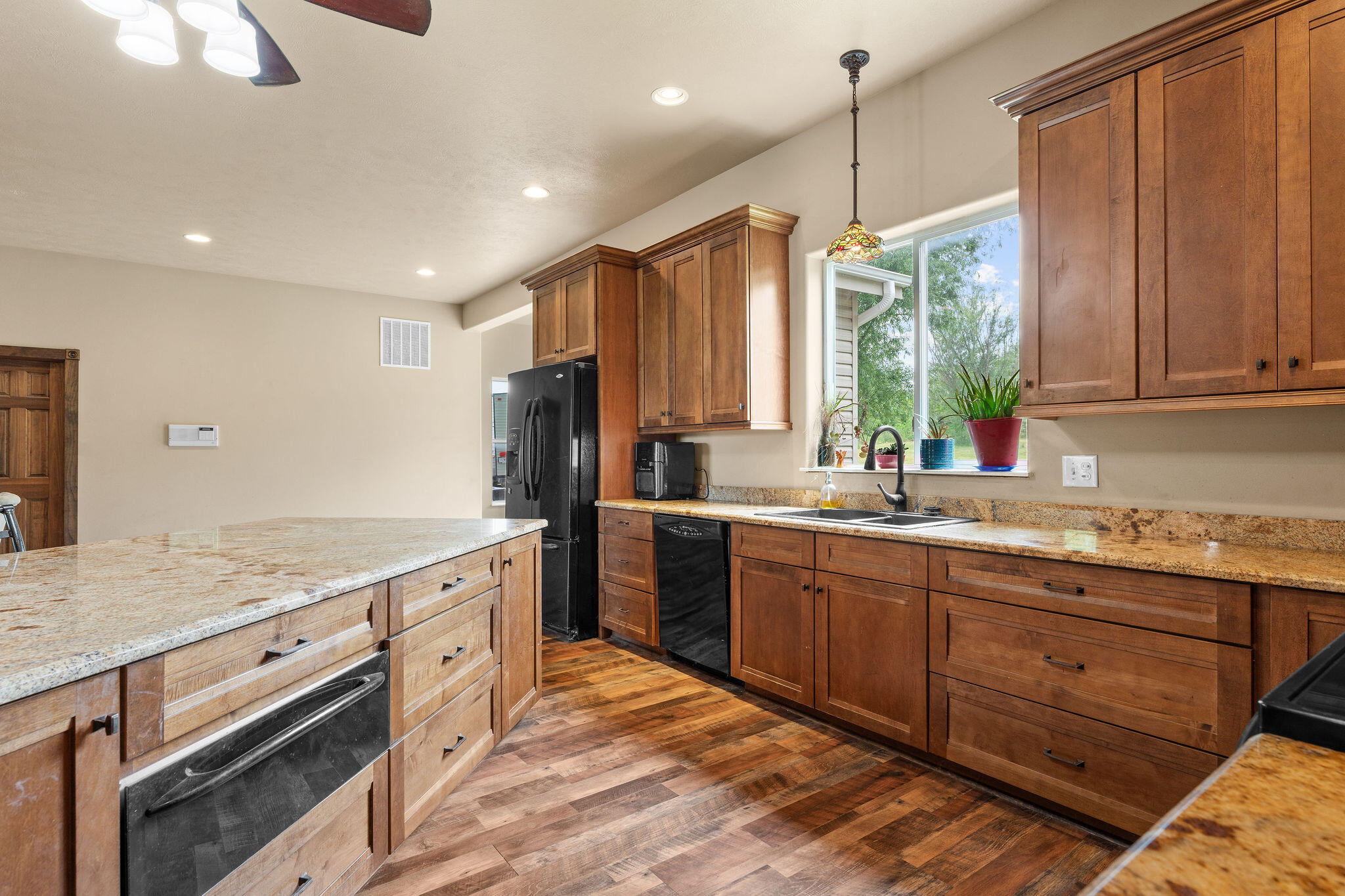 831 Wilson Creek Road Property Photo 21