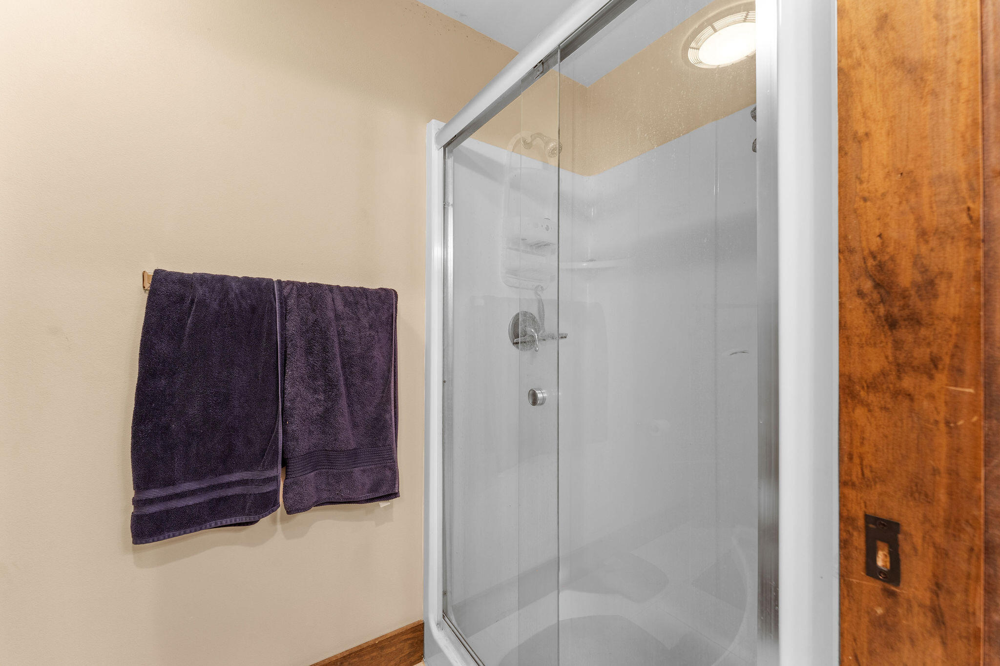 831 Wilson Creek Road Property Photo 46