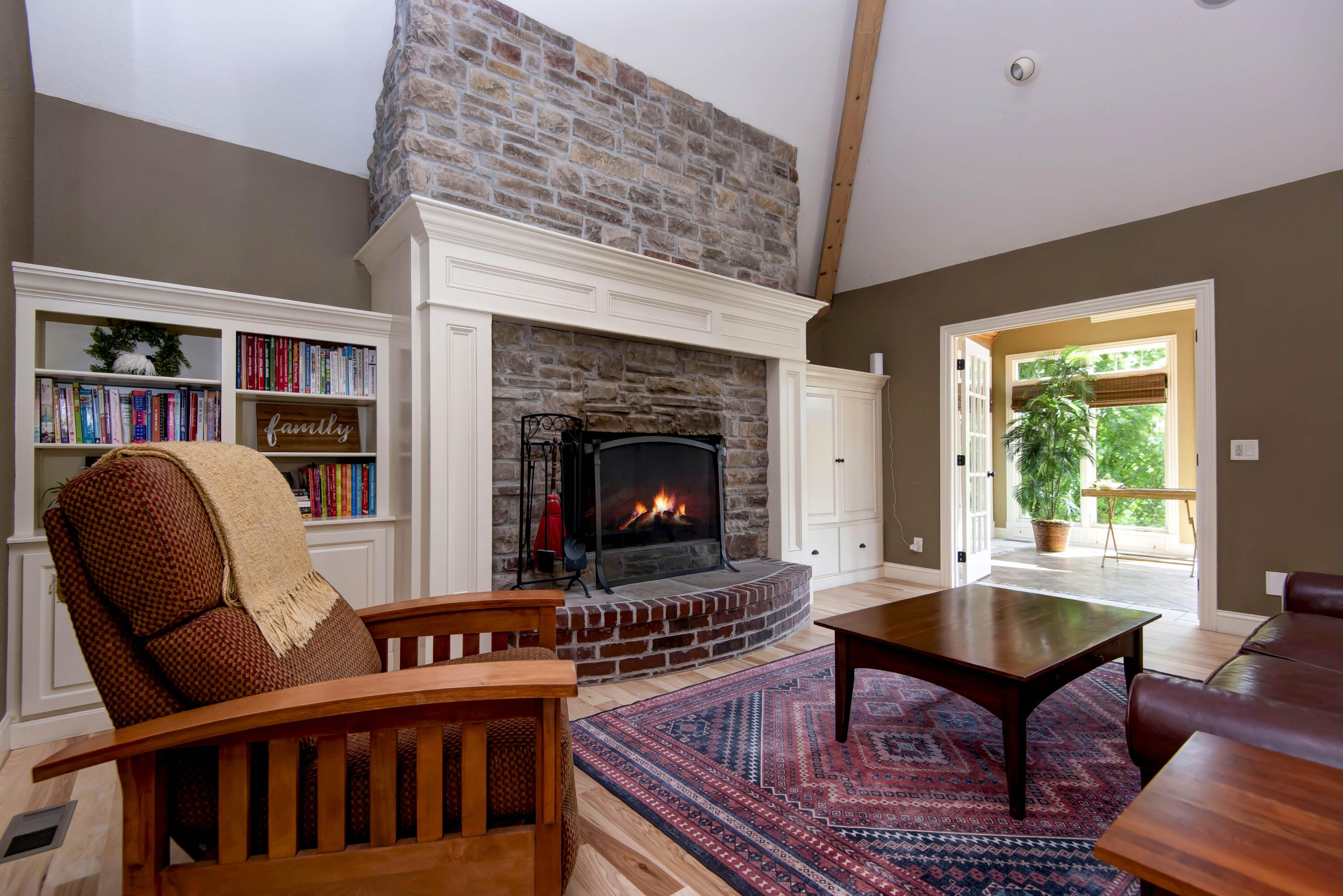 5853 South Northern Ridge Road Property Photo 23