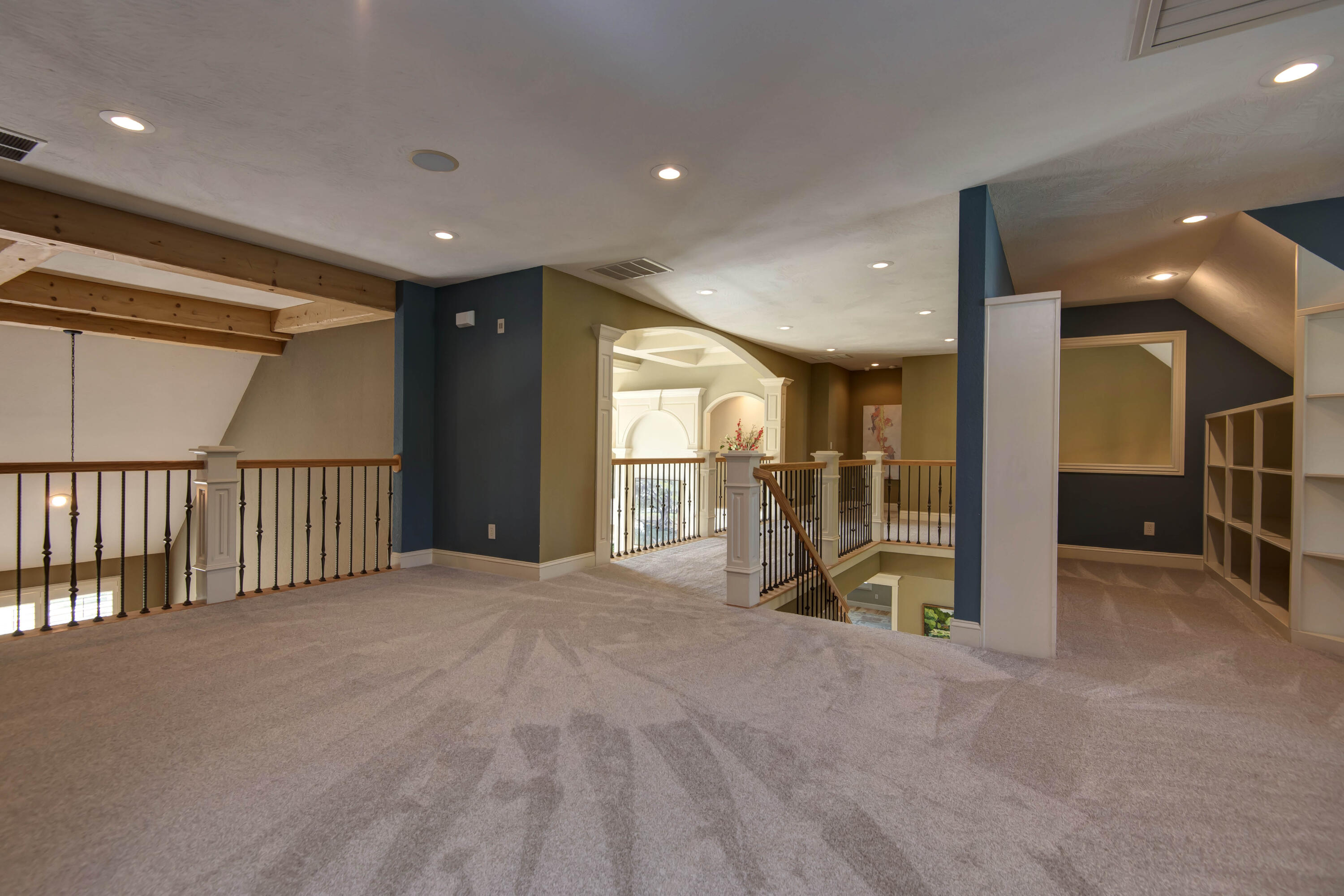 5853 South Northern Ridge Road Property Photo 44