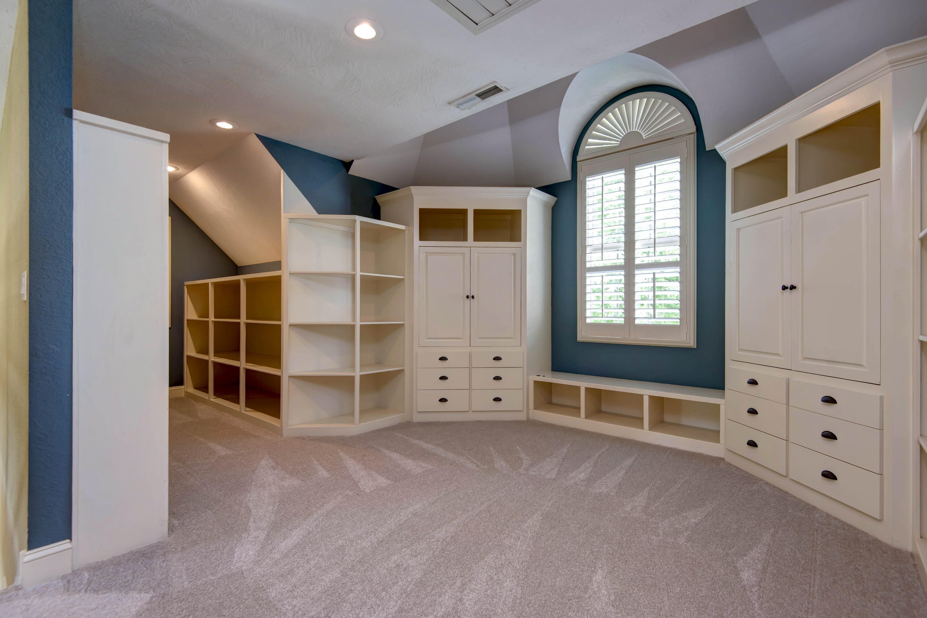 5853 South Northern Ridge Road Property Photo 47