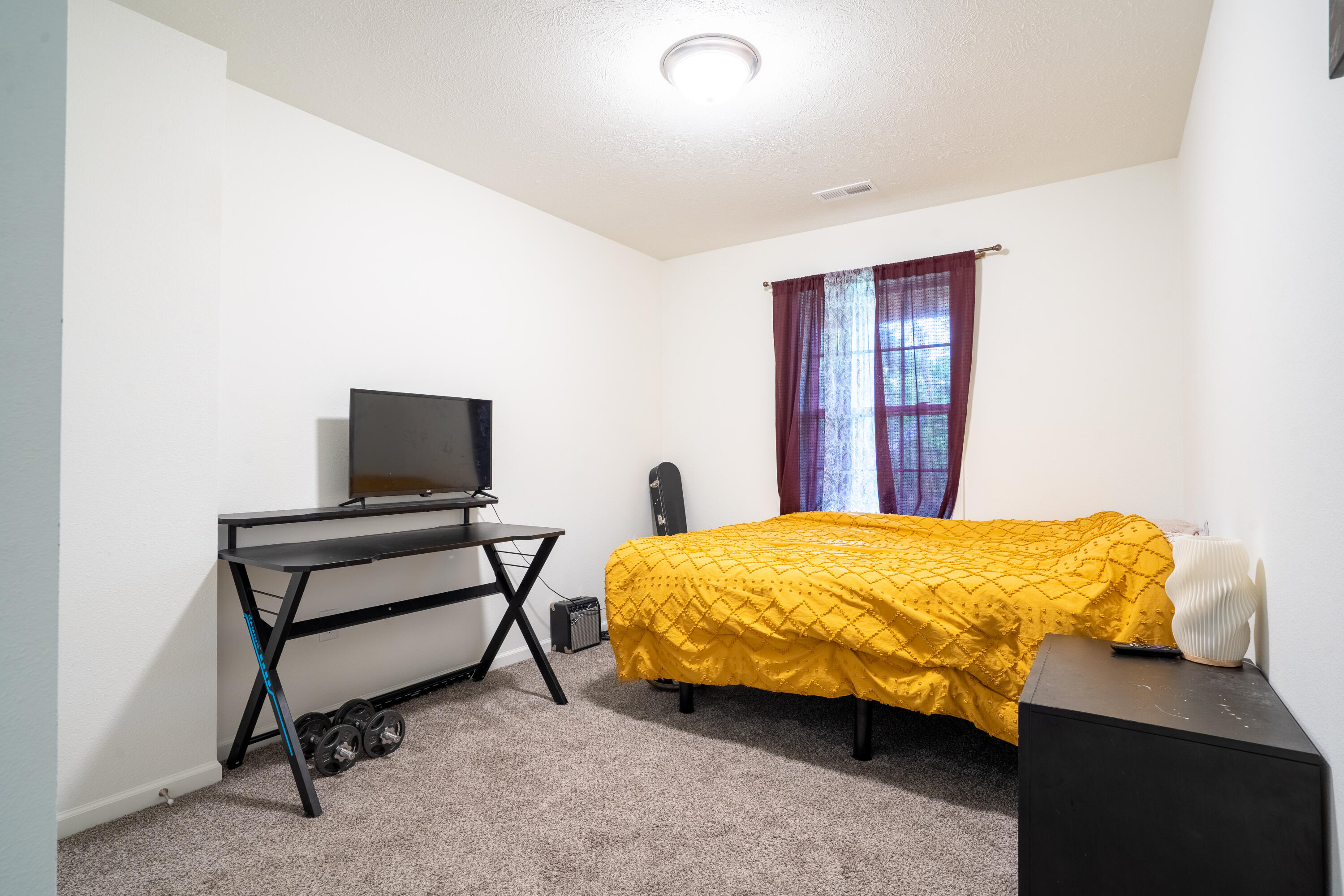 393 Walnut Street Property Photo 17