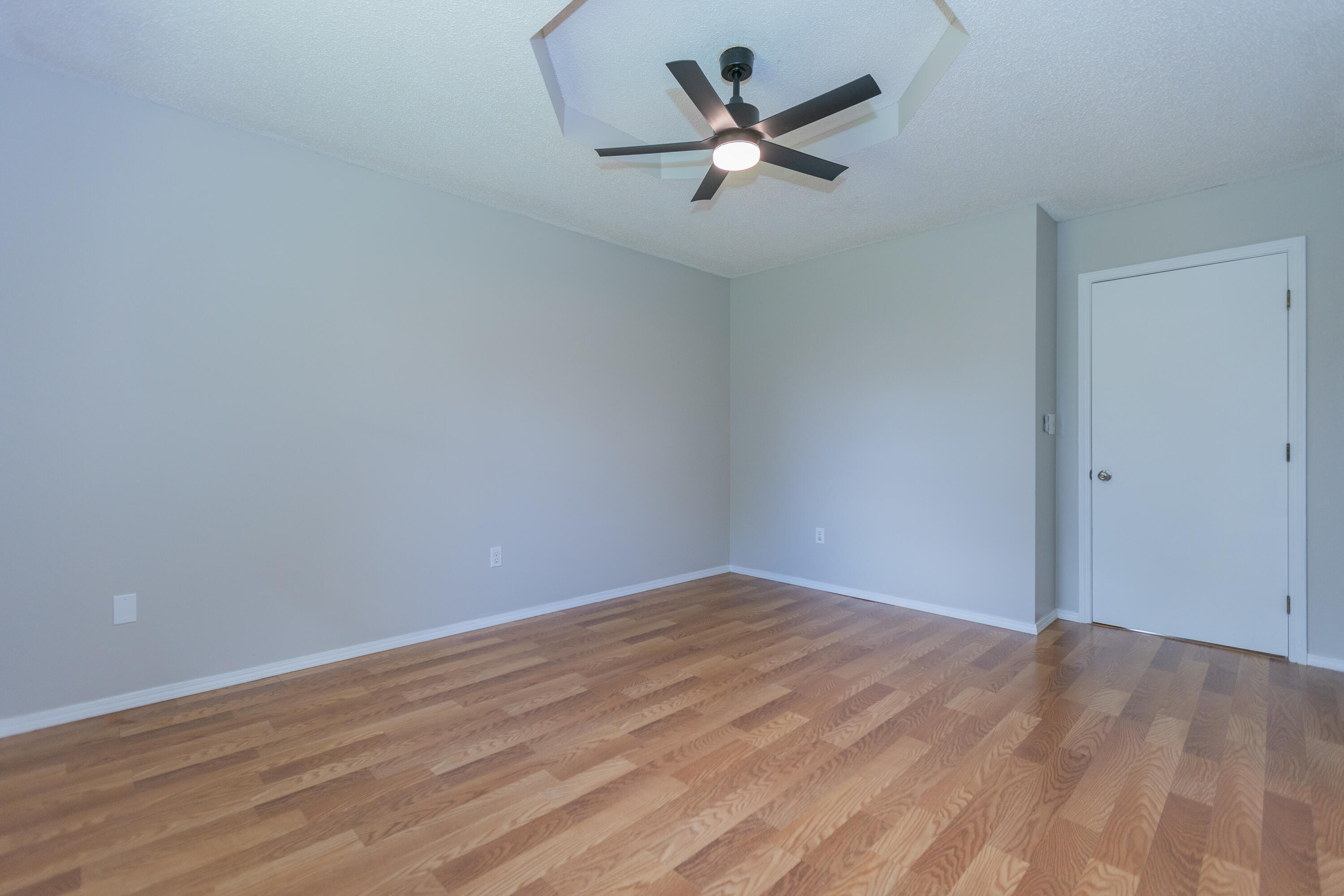 2673 West Vincent Street Property Photo 16