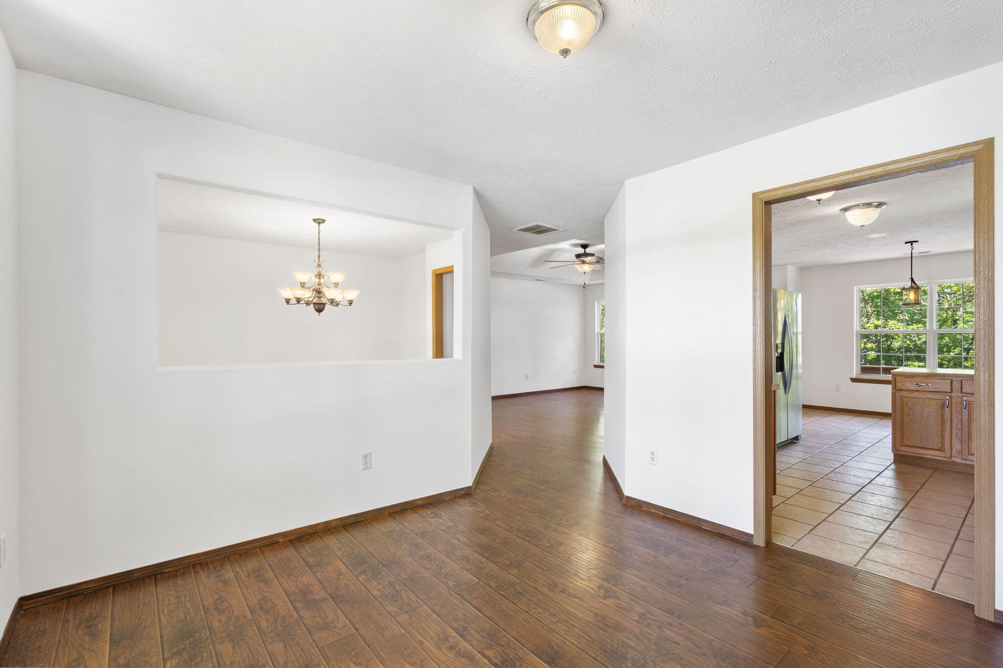 9969 Lawrence 2222 Property Photo 13