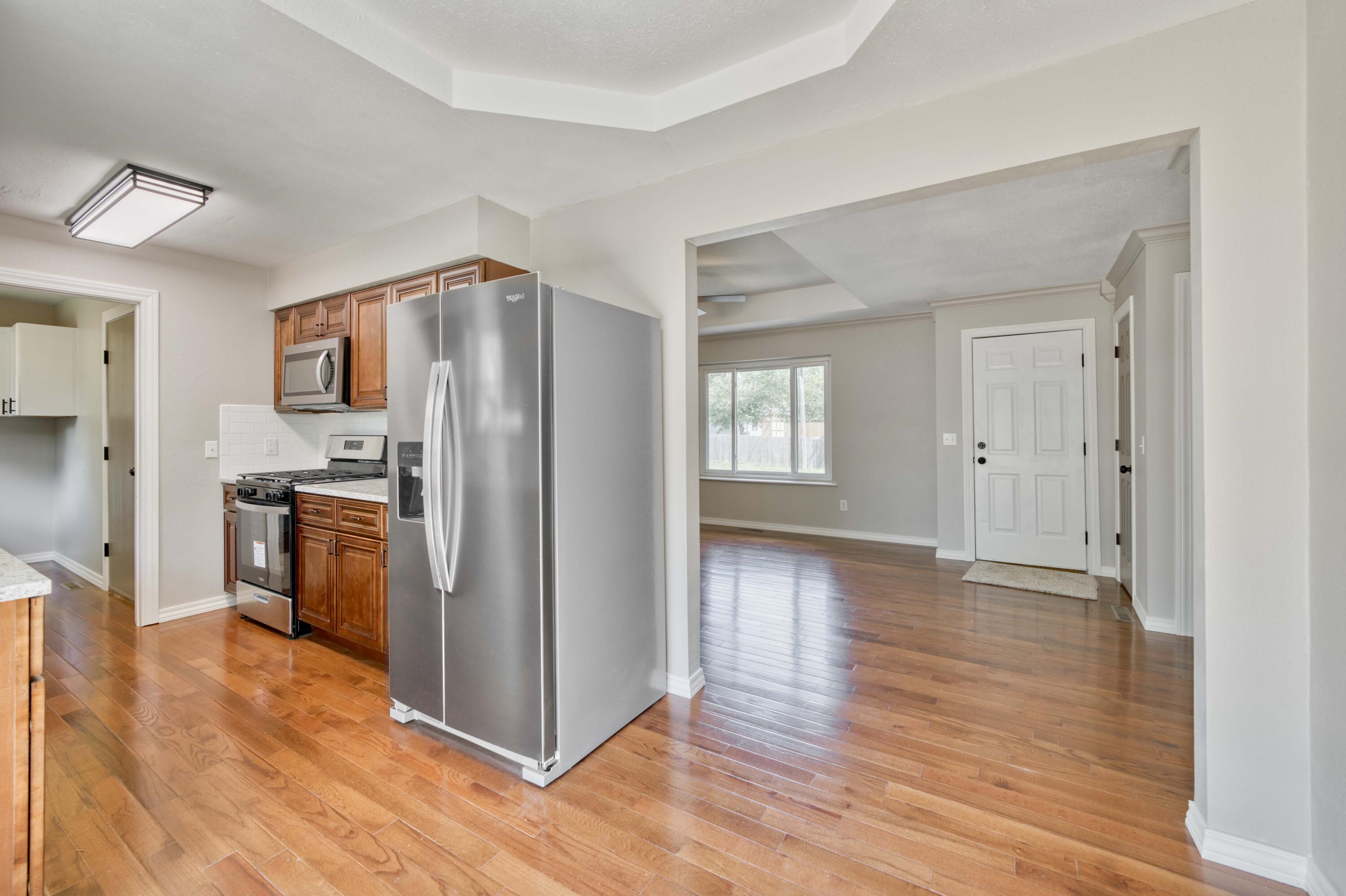 602 East Cherry Street Property Photo 6