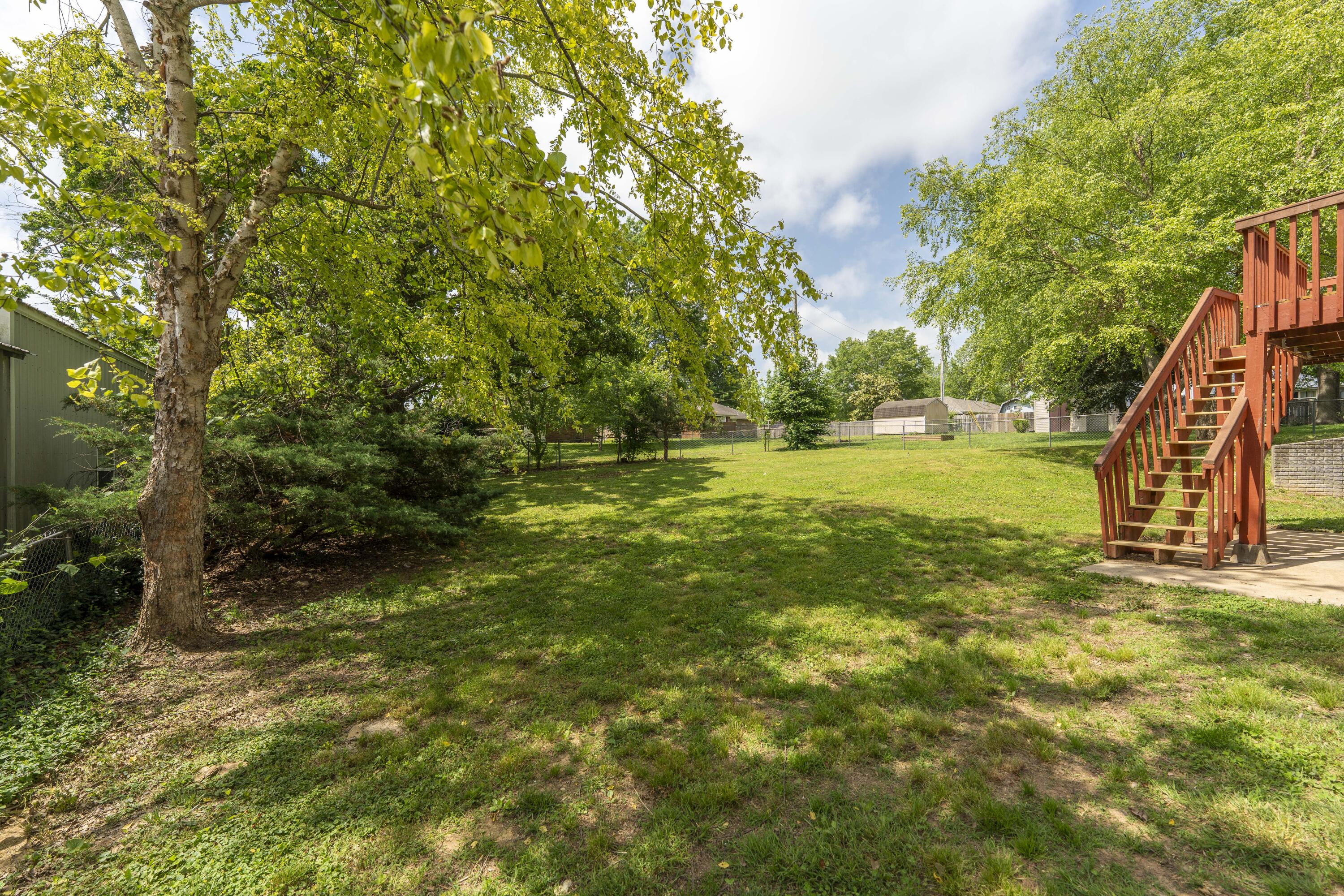 602 East Cherry Street Property Photo 44