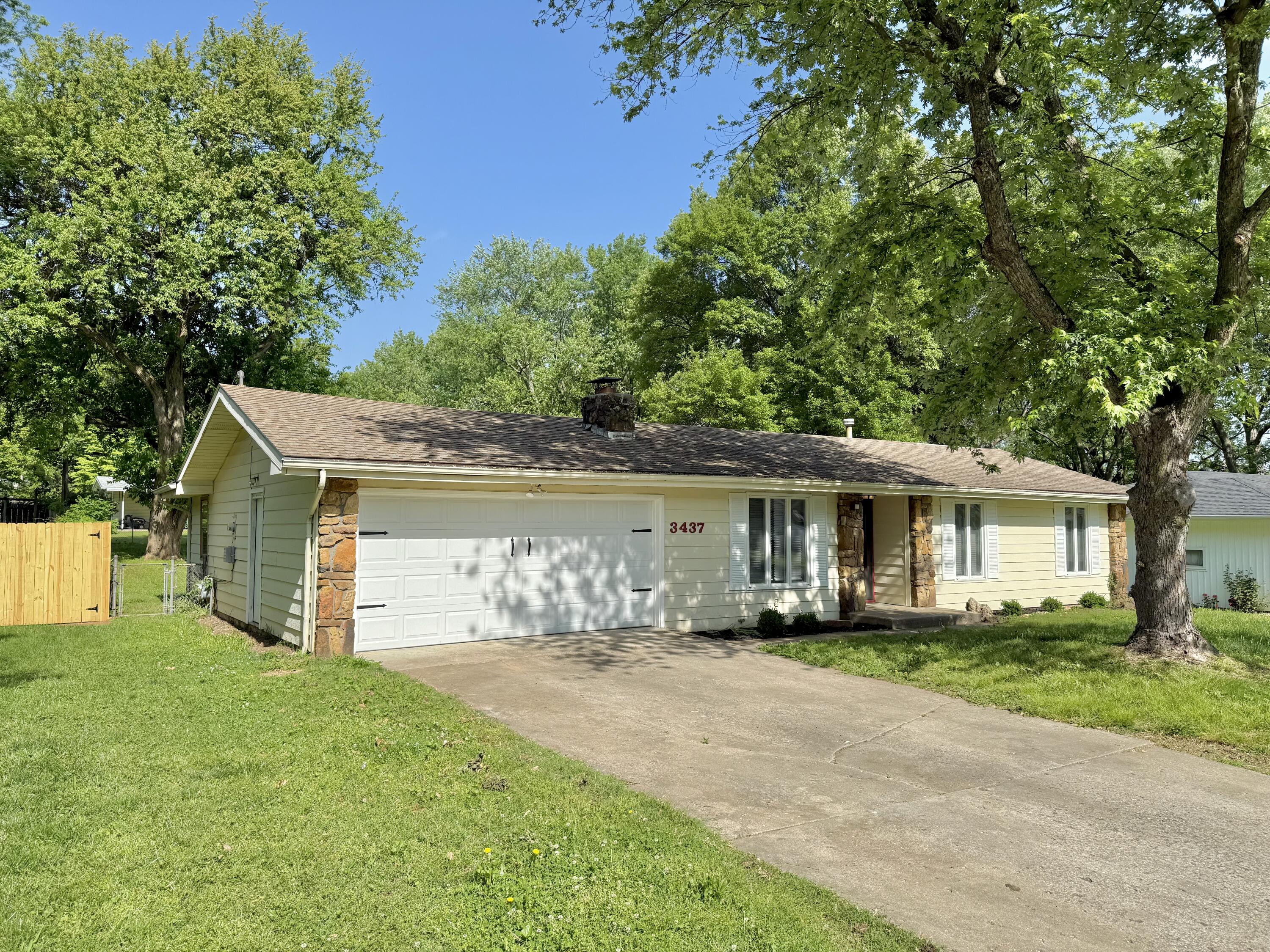 3437 South Ferguson Avenue Property Photo 2