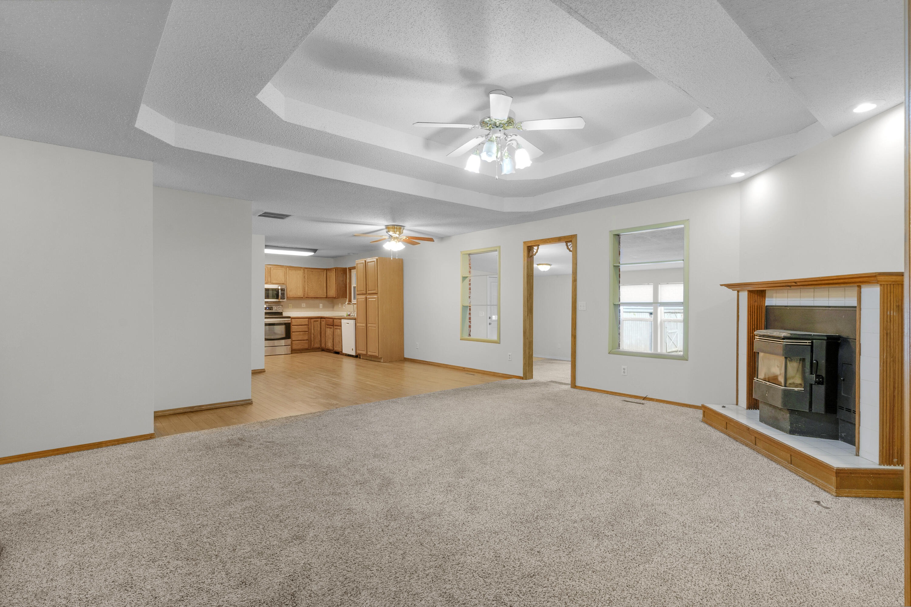 3563 South Western Avenue Property Photo 8
