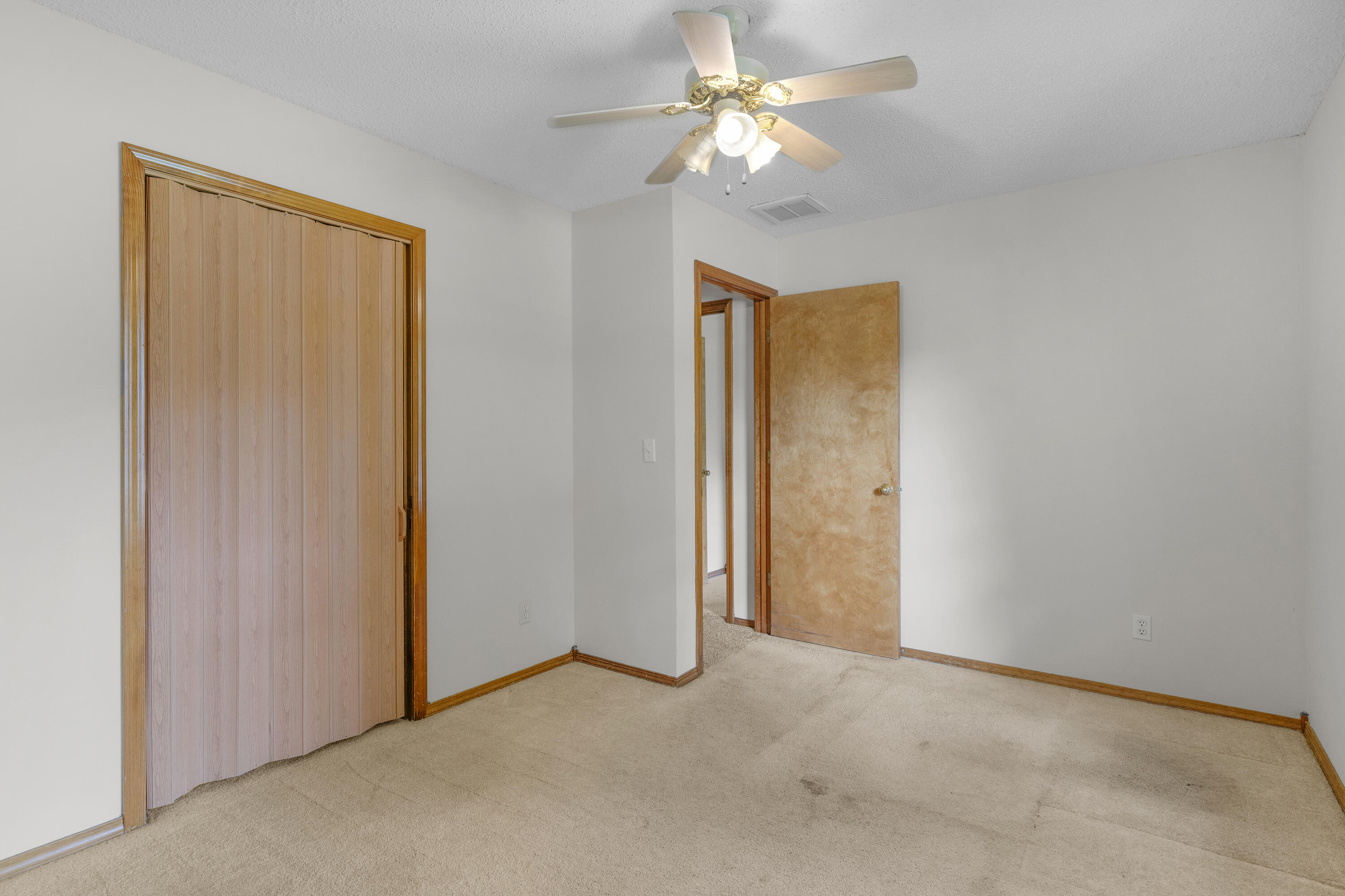 3563 South Western Avenue Property Photo 26