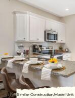 3009 North Vineyards Terrace Property Photo 5