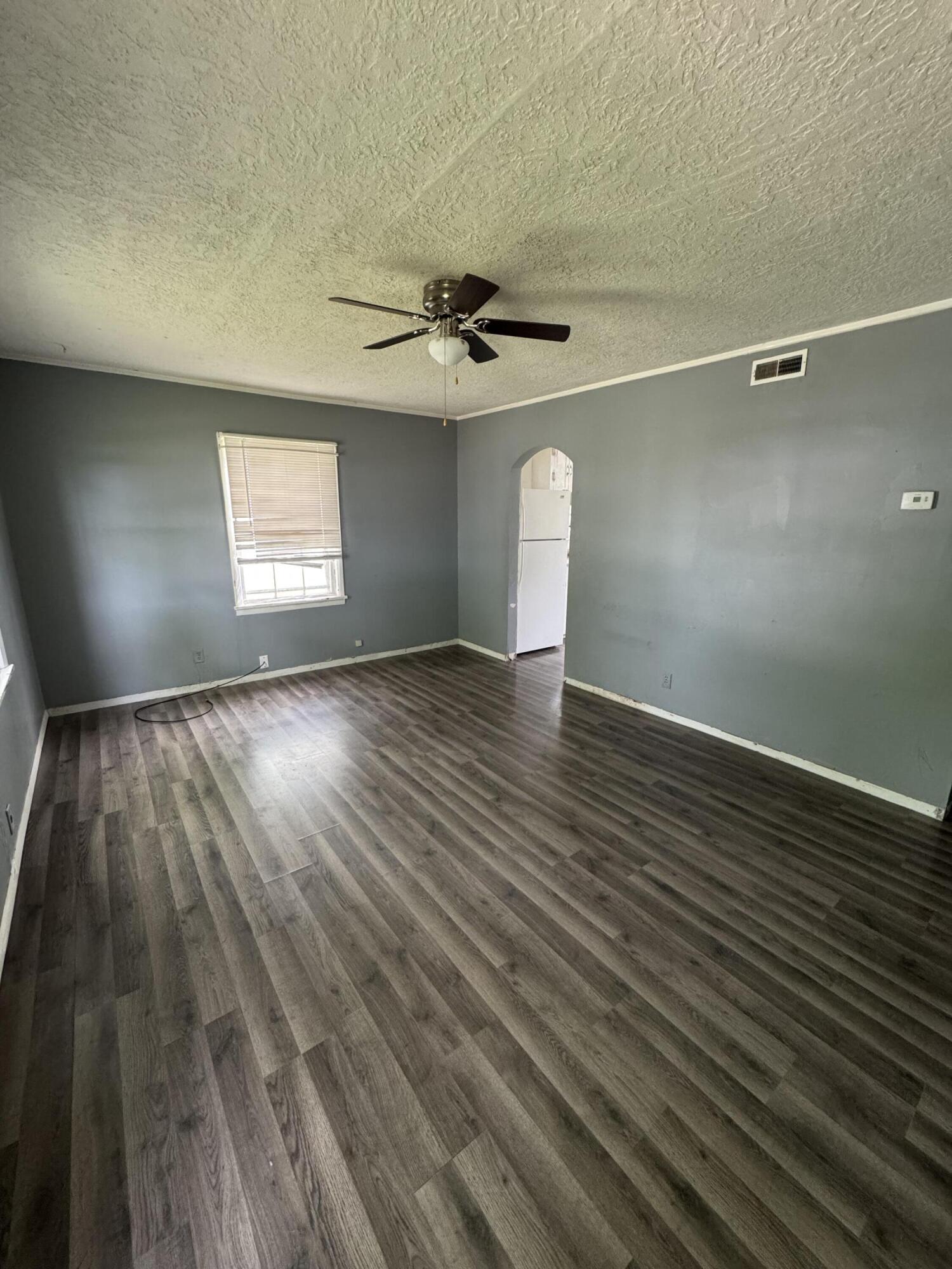 1161 Enfield Drive Property Photo 6