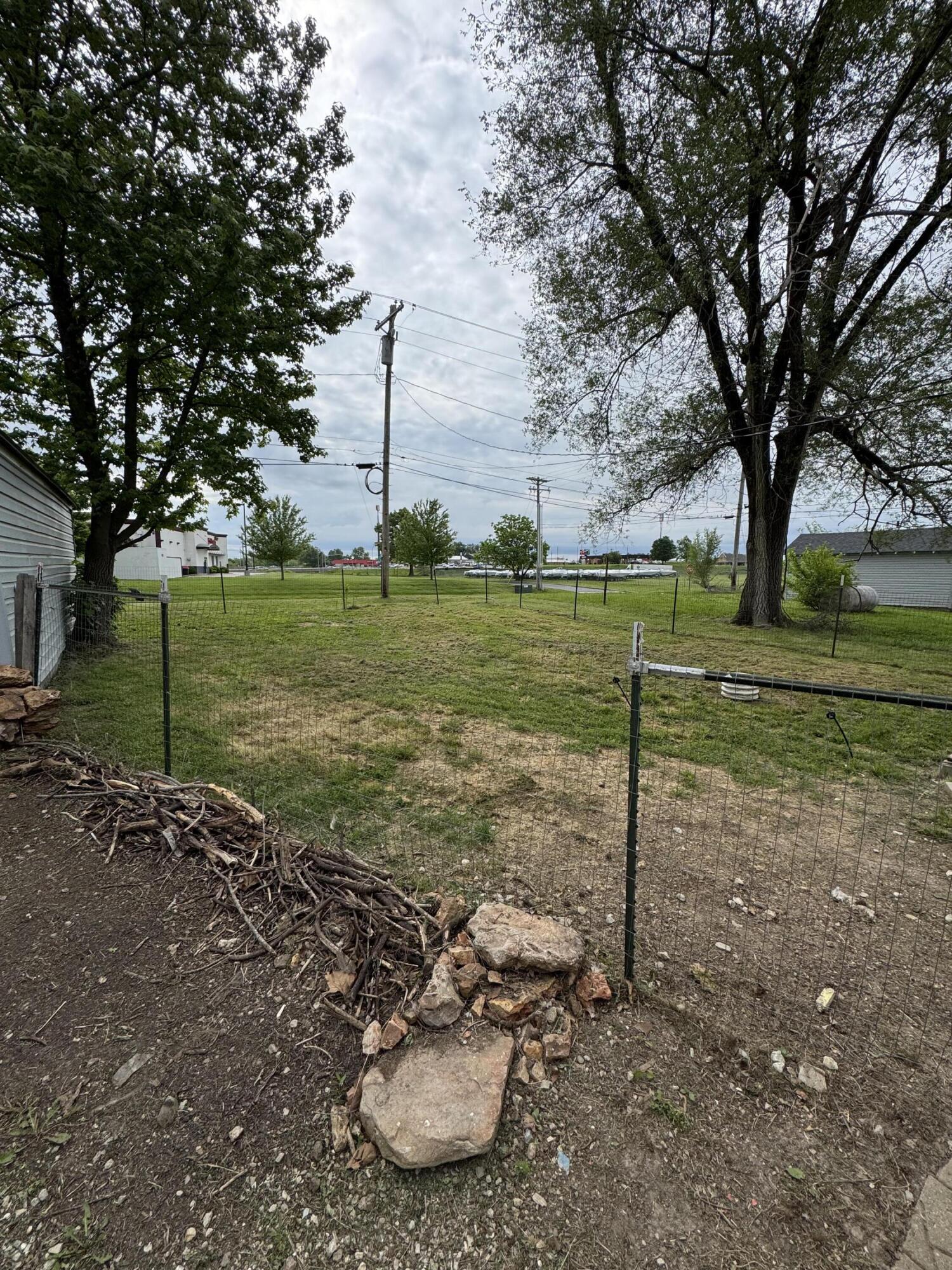 1161 Enfield Drive Property Photo 18