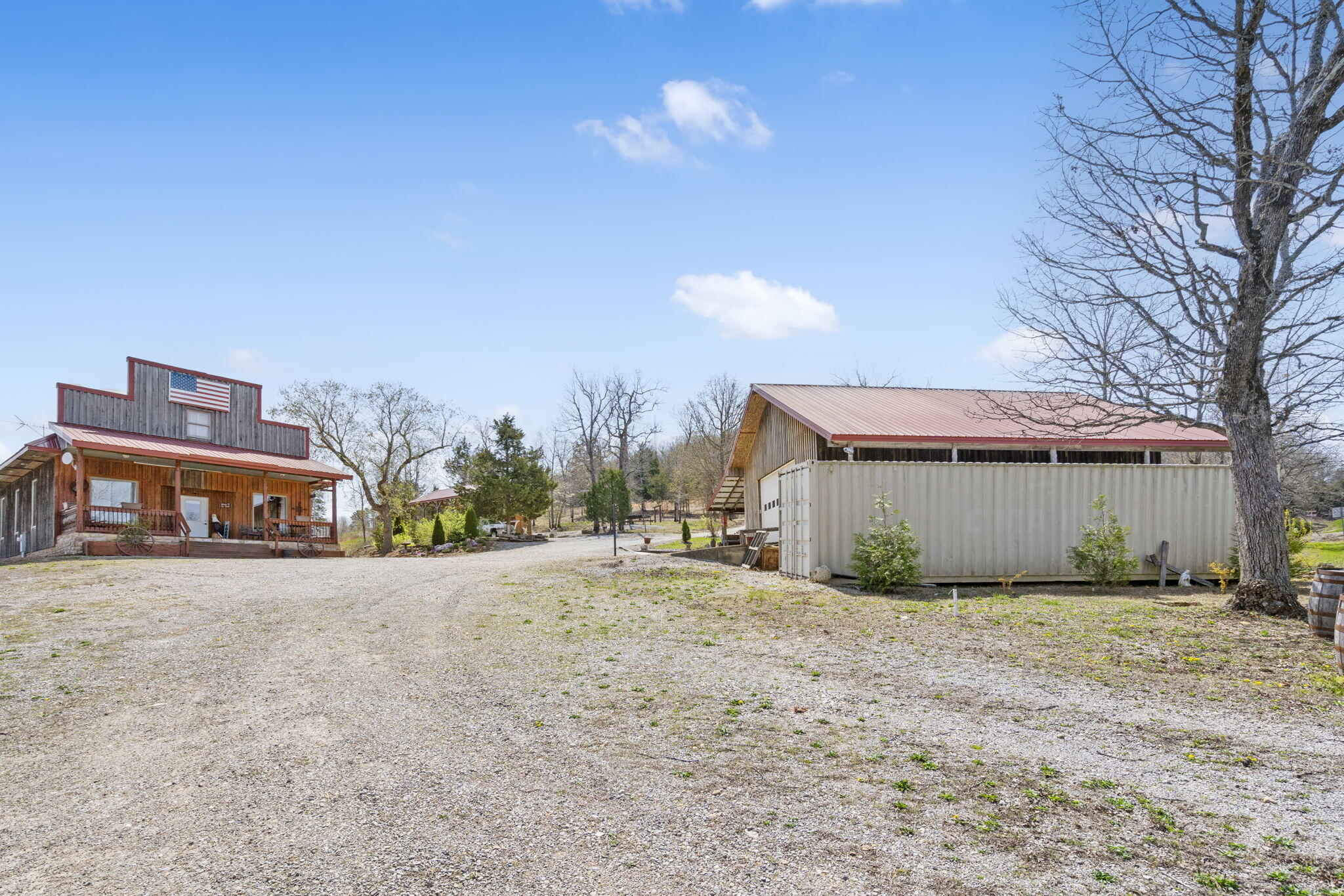 87 Piper Drive Property Photo 2