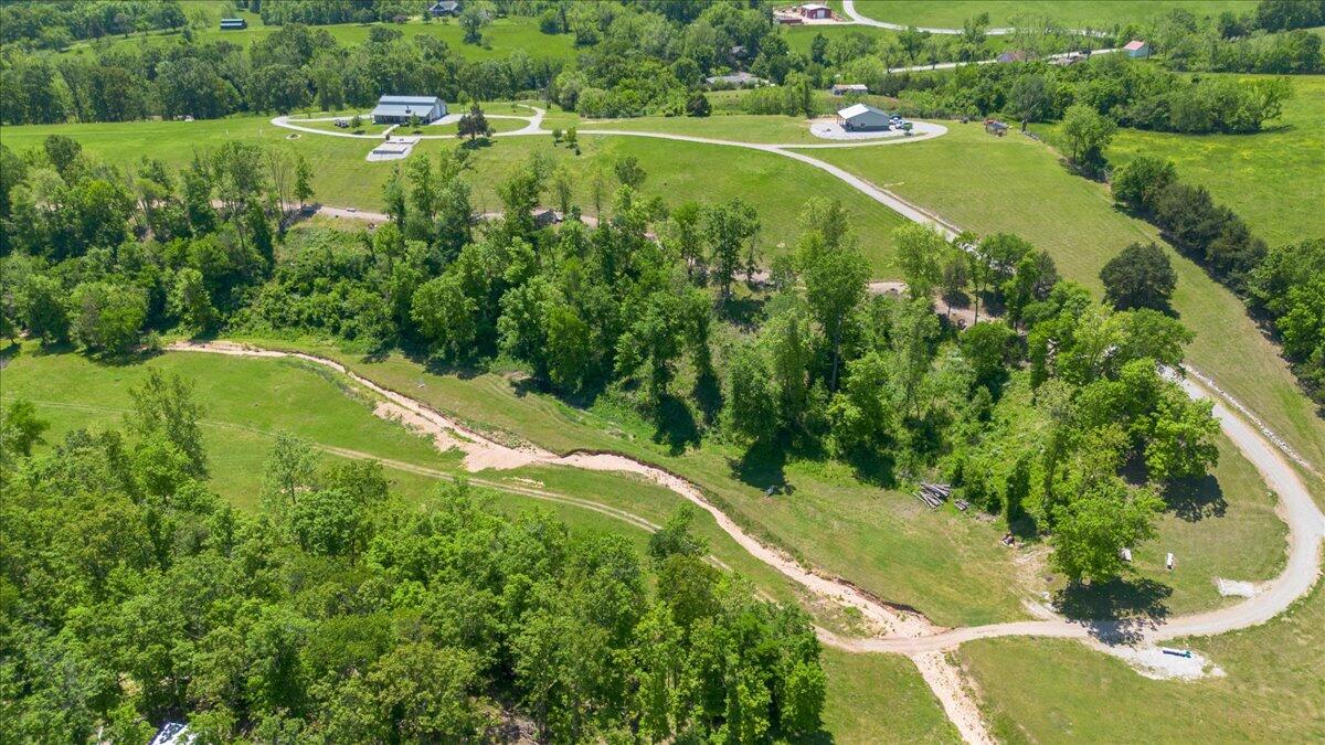 1633 Jessie James Road Property Photo