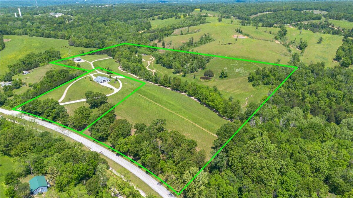 1633 Jessie James Road Property Photo 53