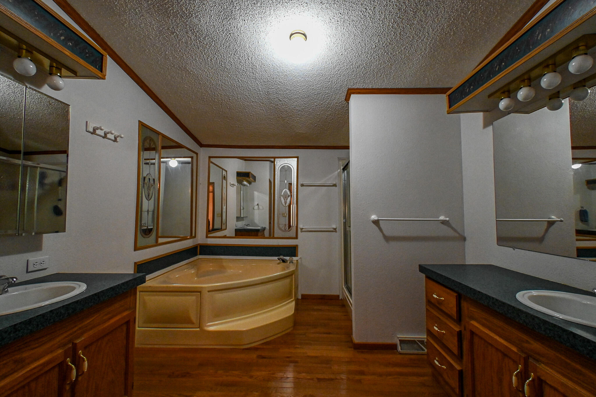 20435 Highway Rb Property Photo 23