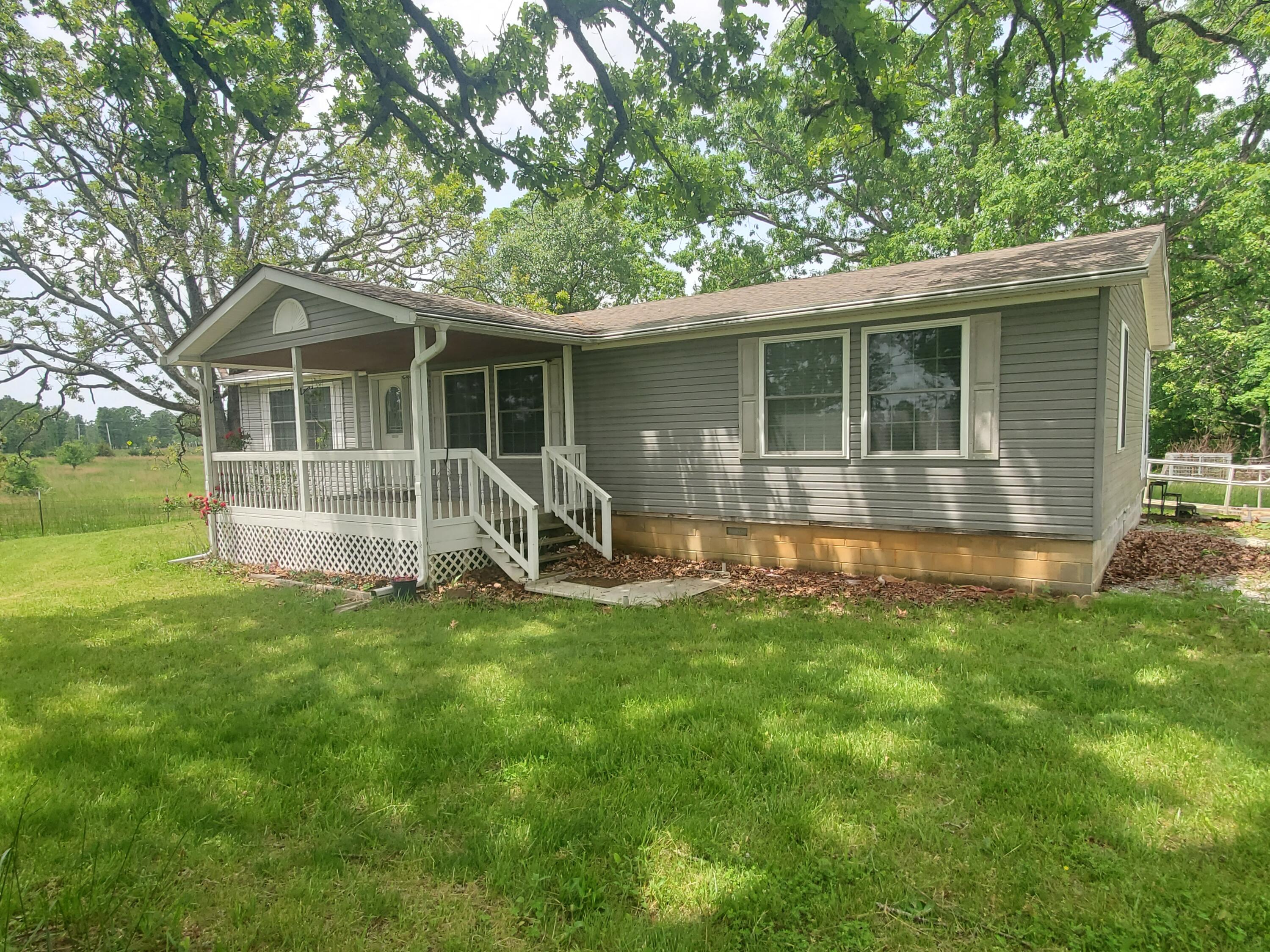 9753 Hwy 17 Property Photo 2